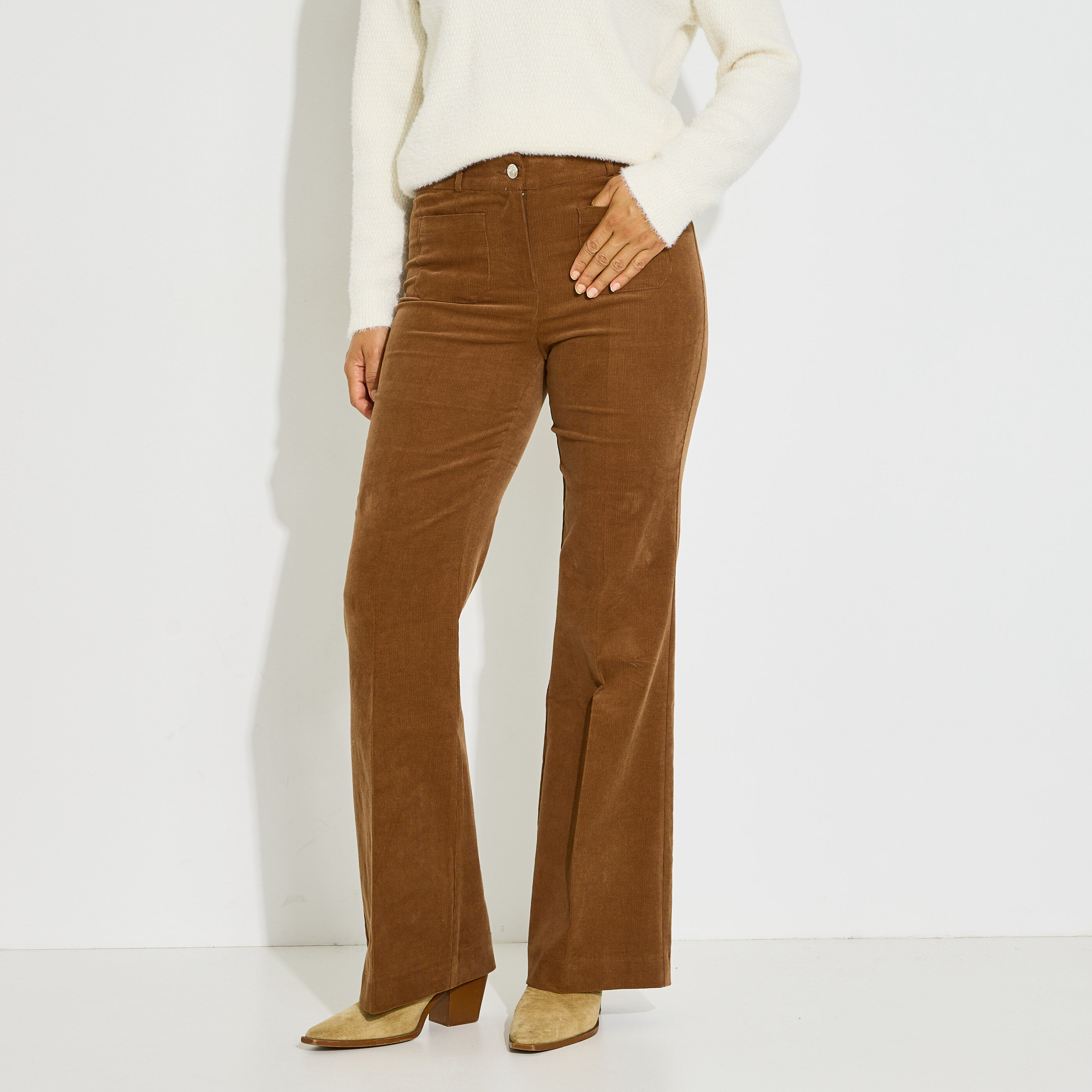 Pantalon velours c&ocirc;tel&eacute; femme