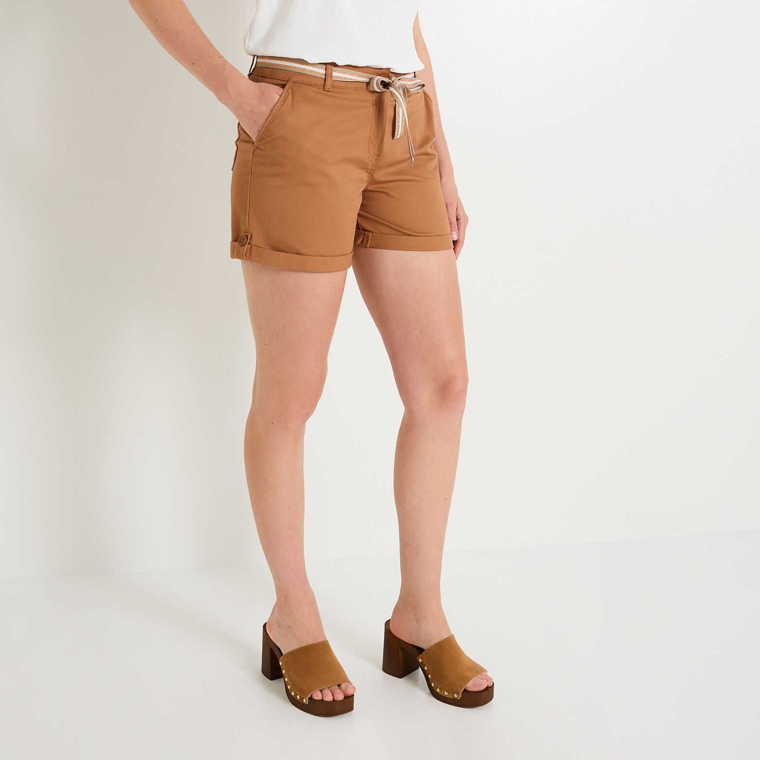 Short en toile femme
