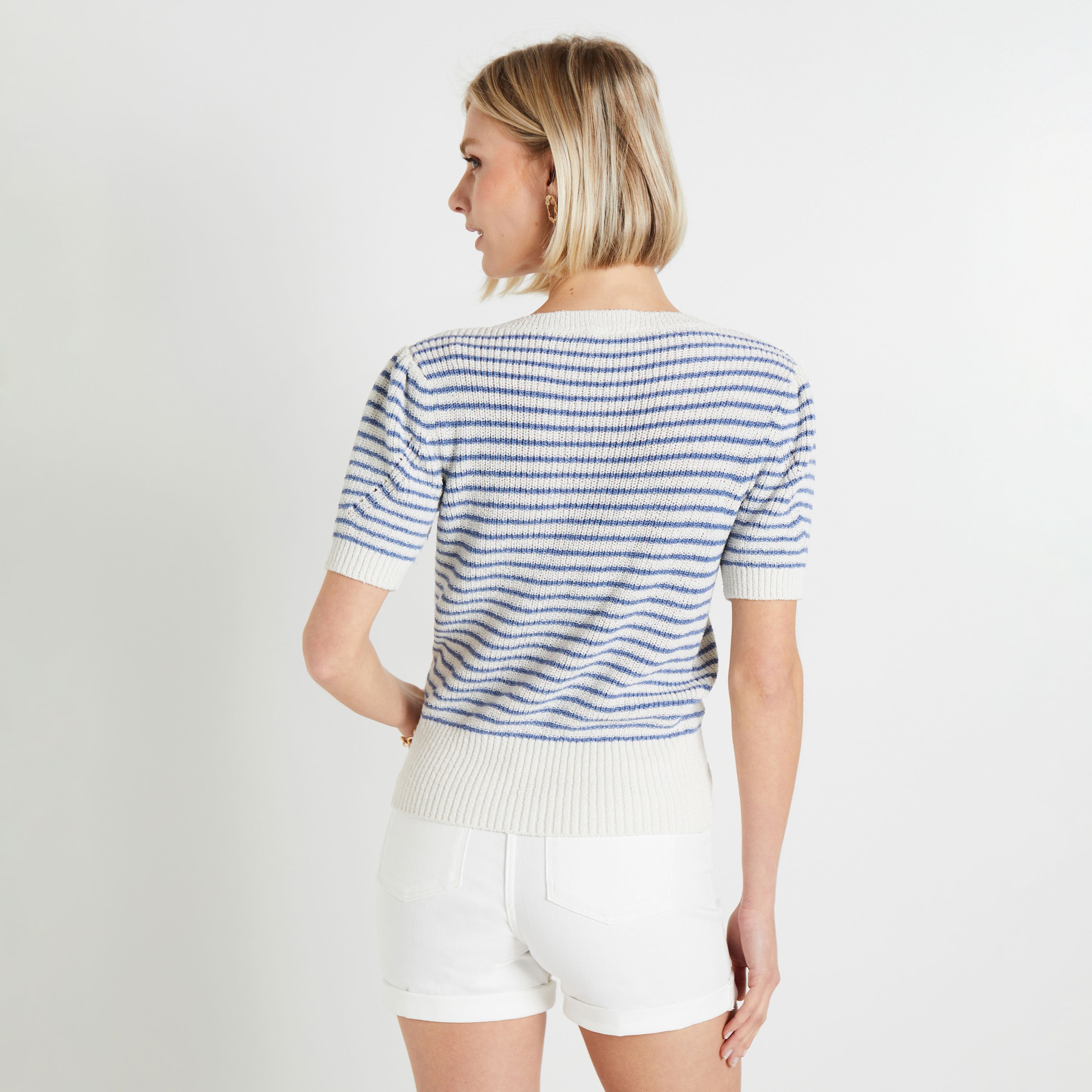 Pull ray&eacute; femme