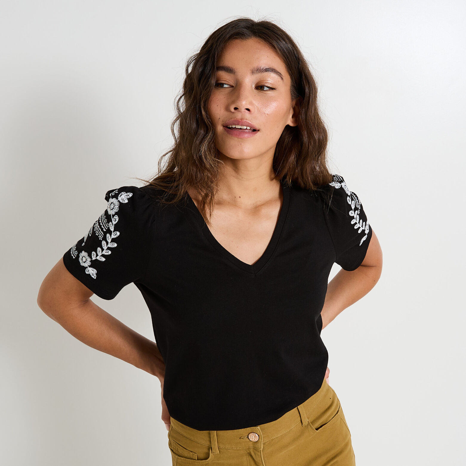 T-shirt col V femme