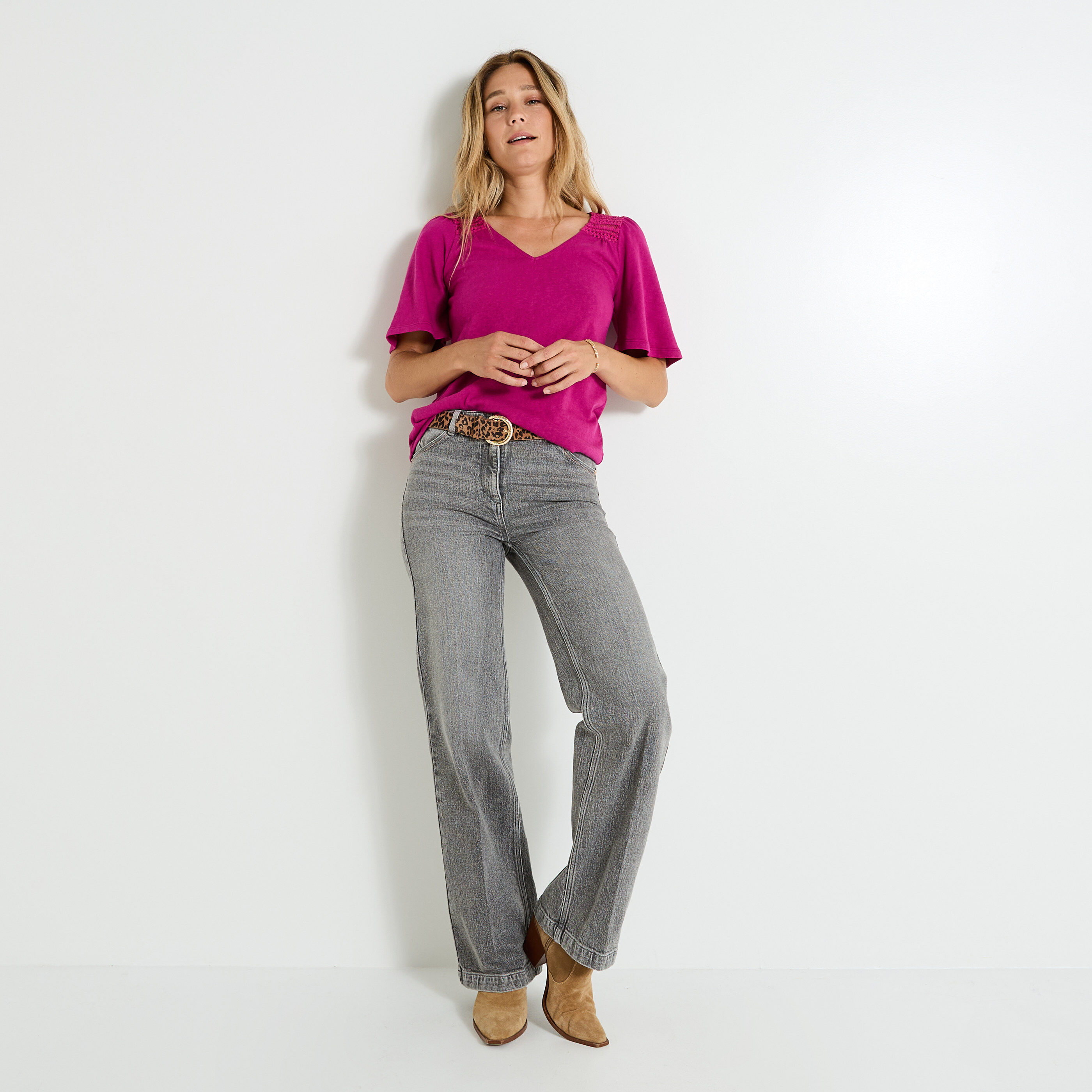 T-shirt manches volant&eacute;es femme