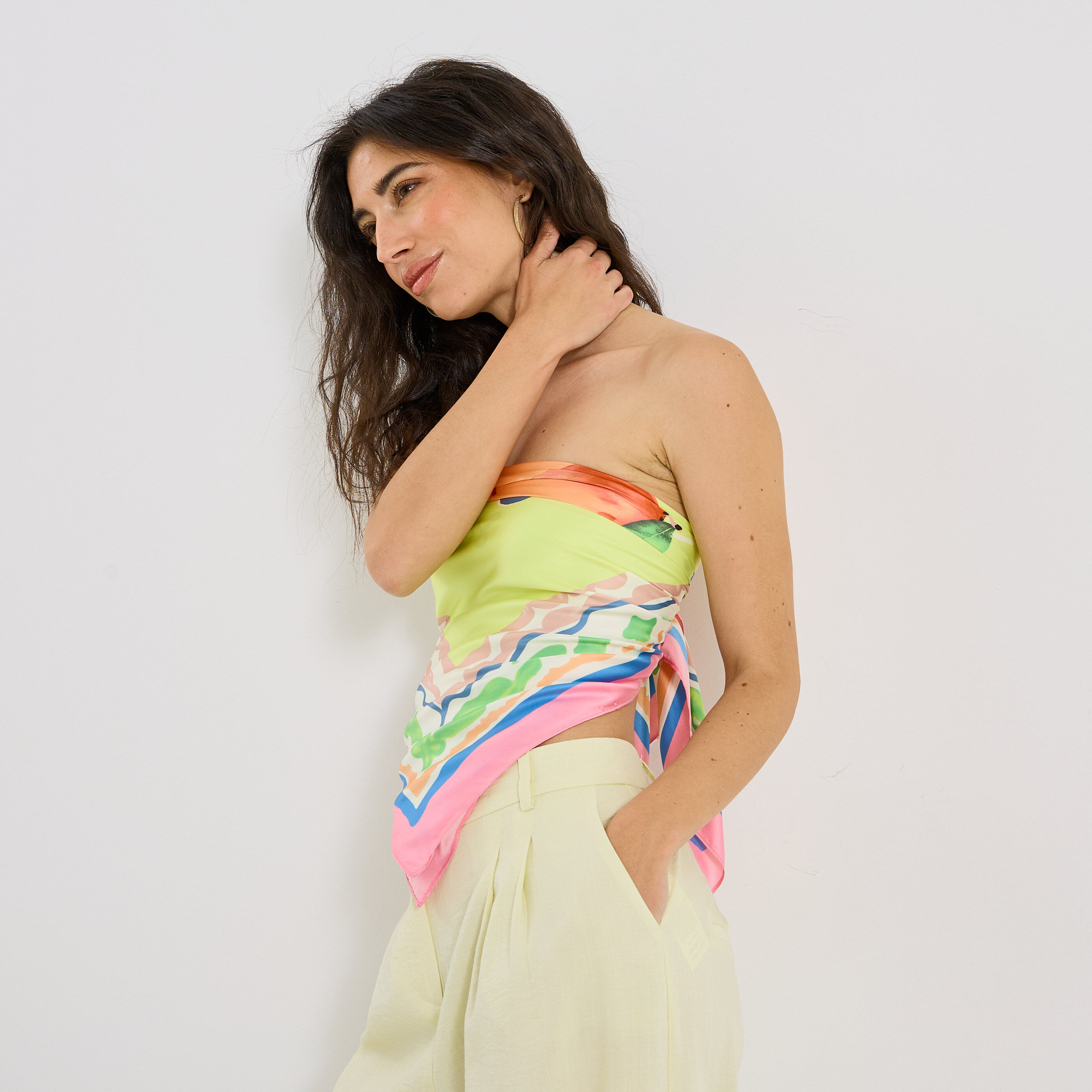 Foulard carr&eacute; imprim&eacute; femme