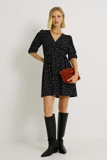 Robe col V à pois