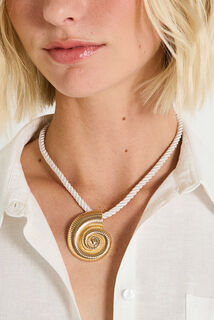 Collier pendentif coquillage femme