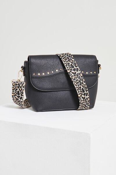 Sac rabat clouté femme