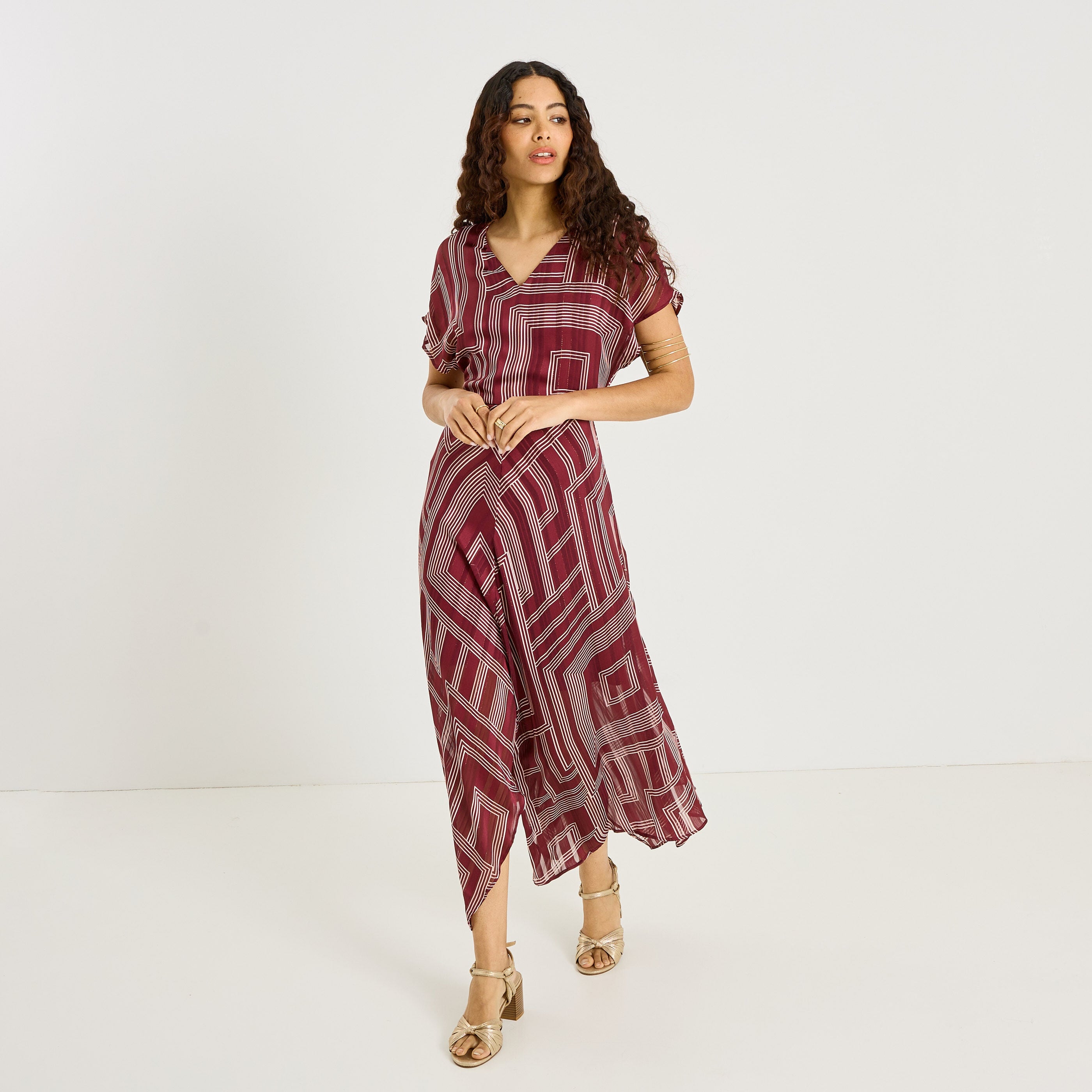 Robe longue habill&eacute;e imprim&eacute; g&eacute;om&eacute;trique