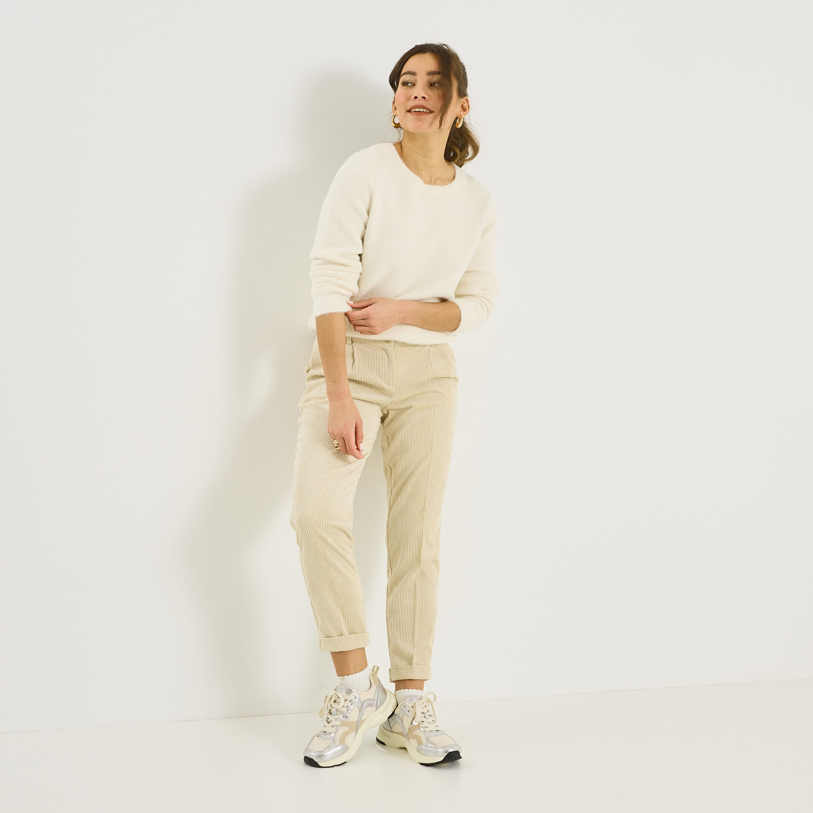 Pantalon en velours &agrave; revers femme