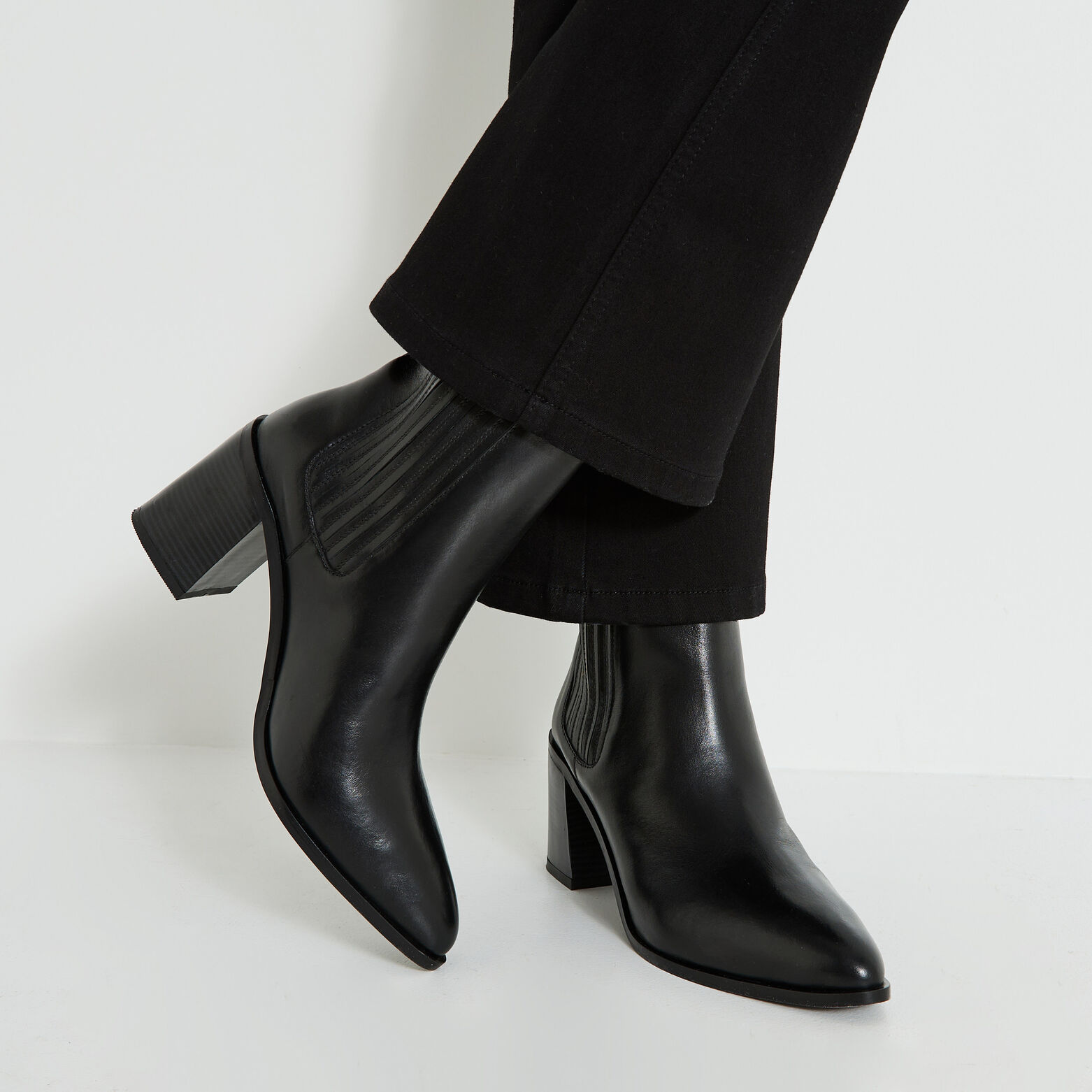 Bottines à talons hauts femme