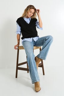 Pull sans manches col V femme