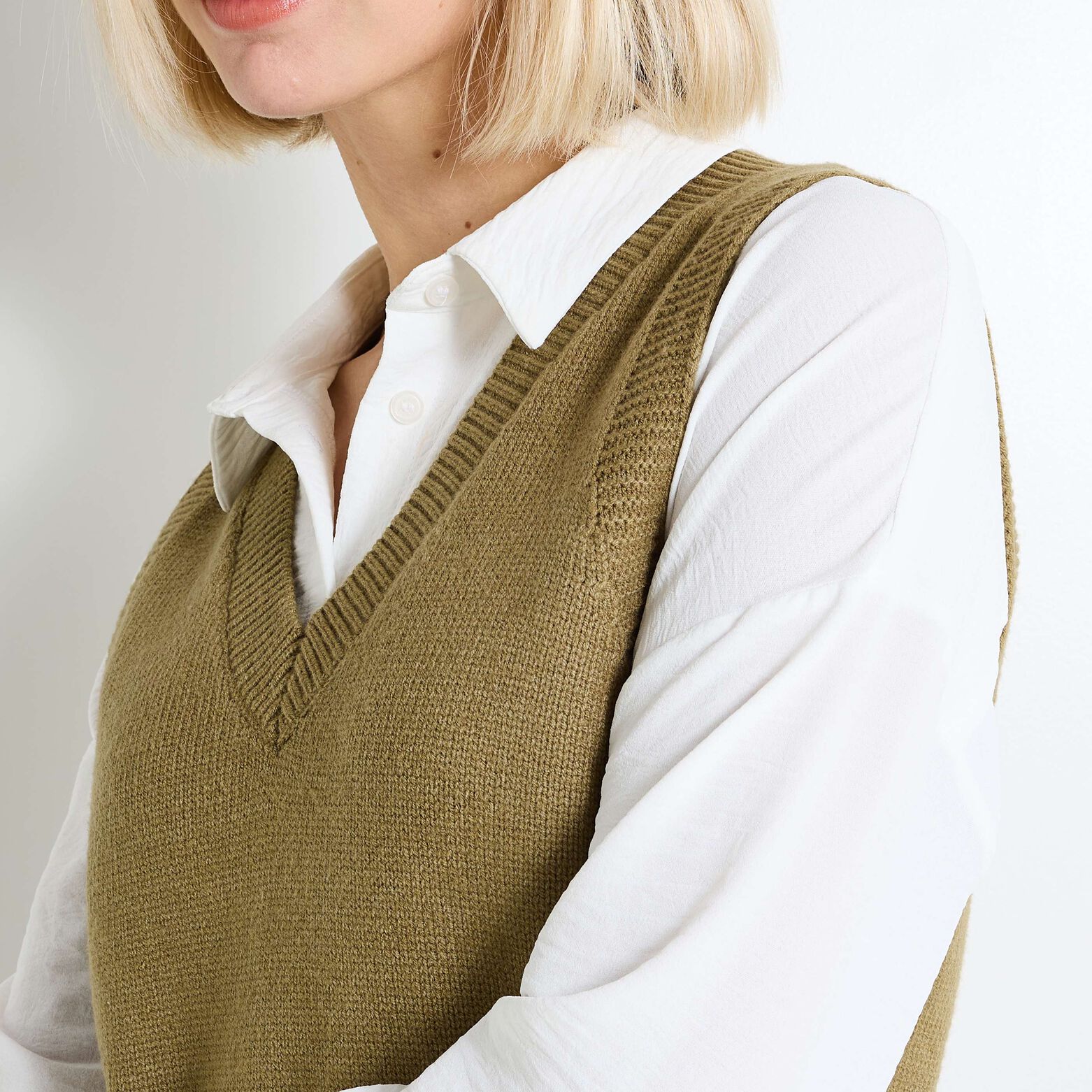 Pull col V femme