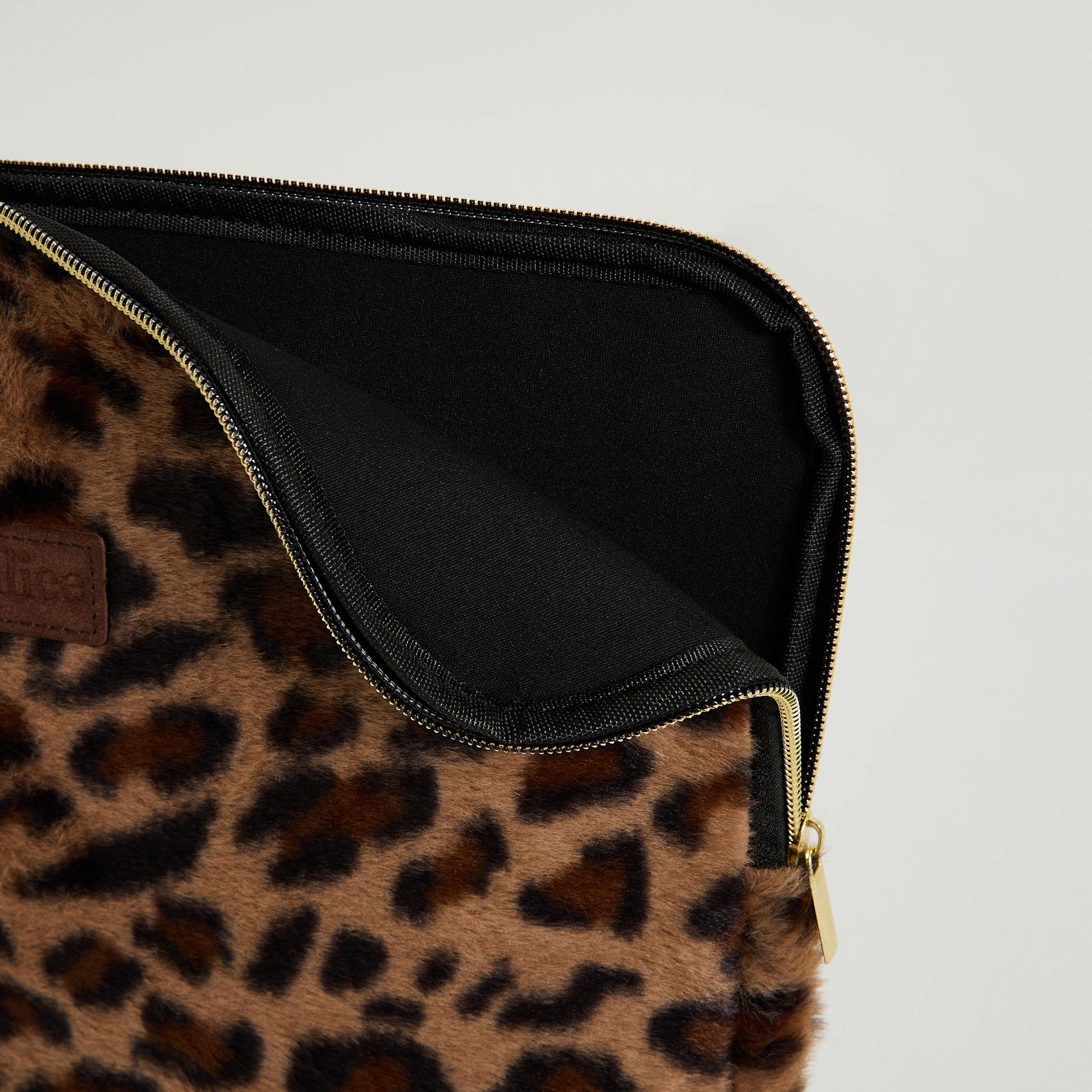 Pochette ordinateur motif l&eacute;opard femme