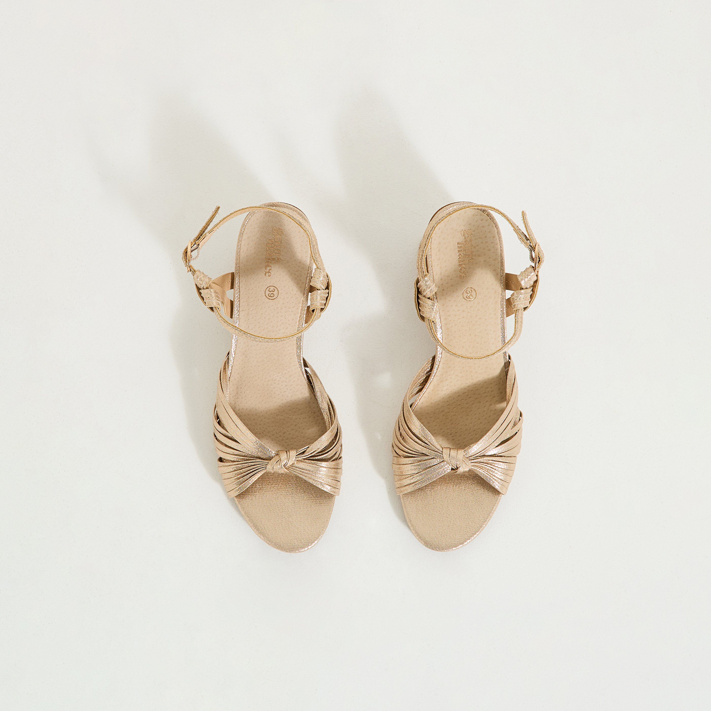 Sandales &agrave; talons hauts femme