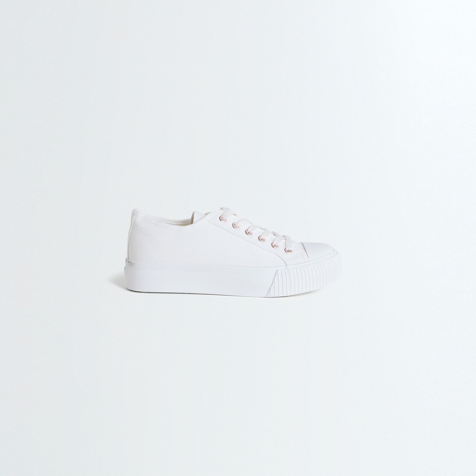 Baskets basses en toile femme
