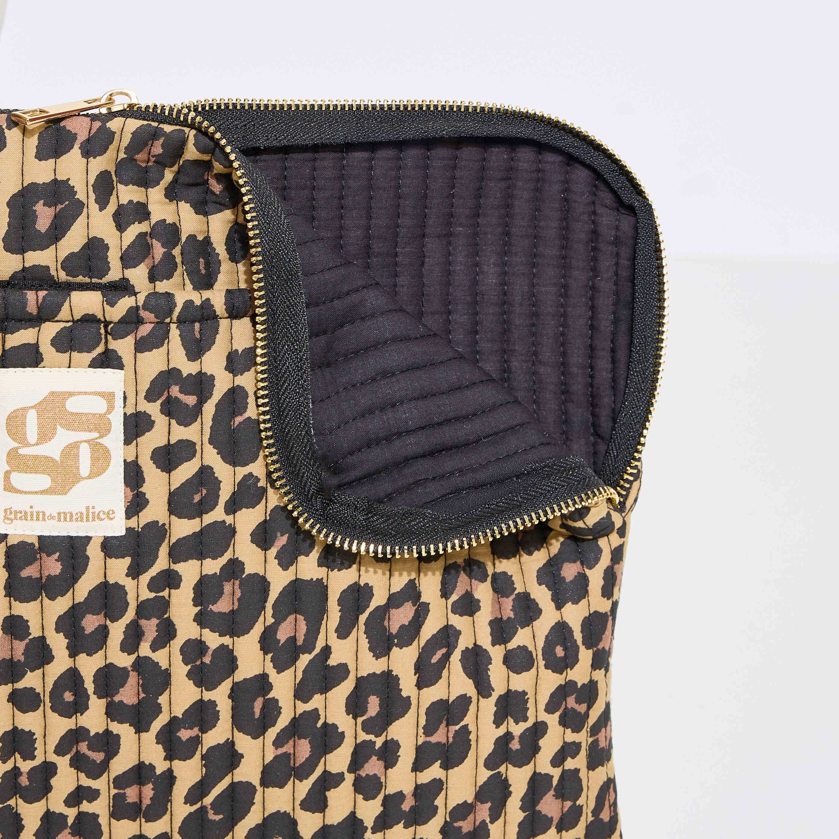 Pochette ordinateur l&eacute;opard femme