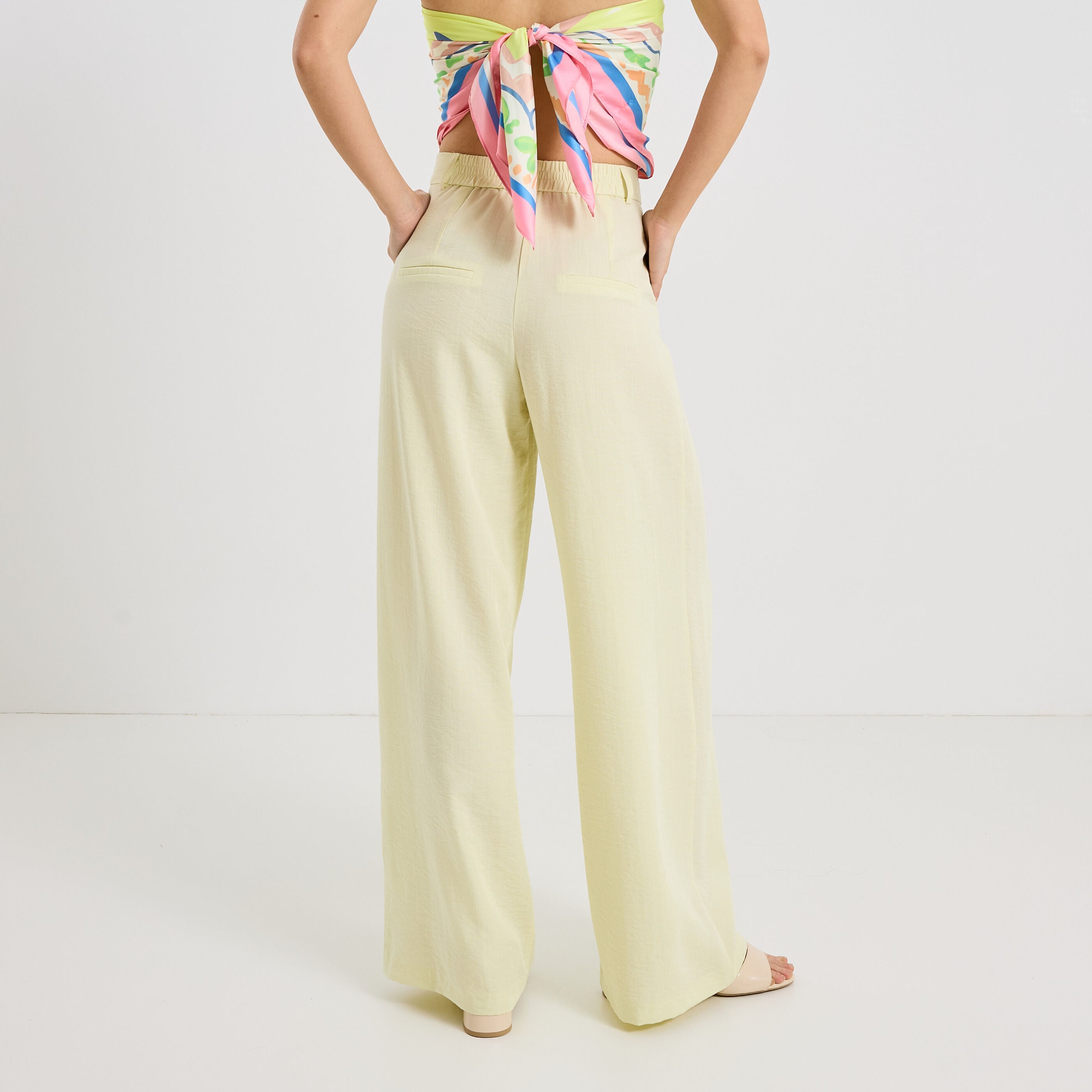 Pantalon large &agrave; pinces femme