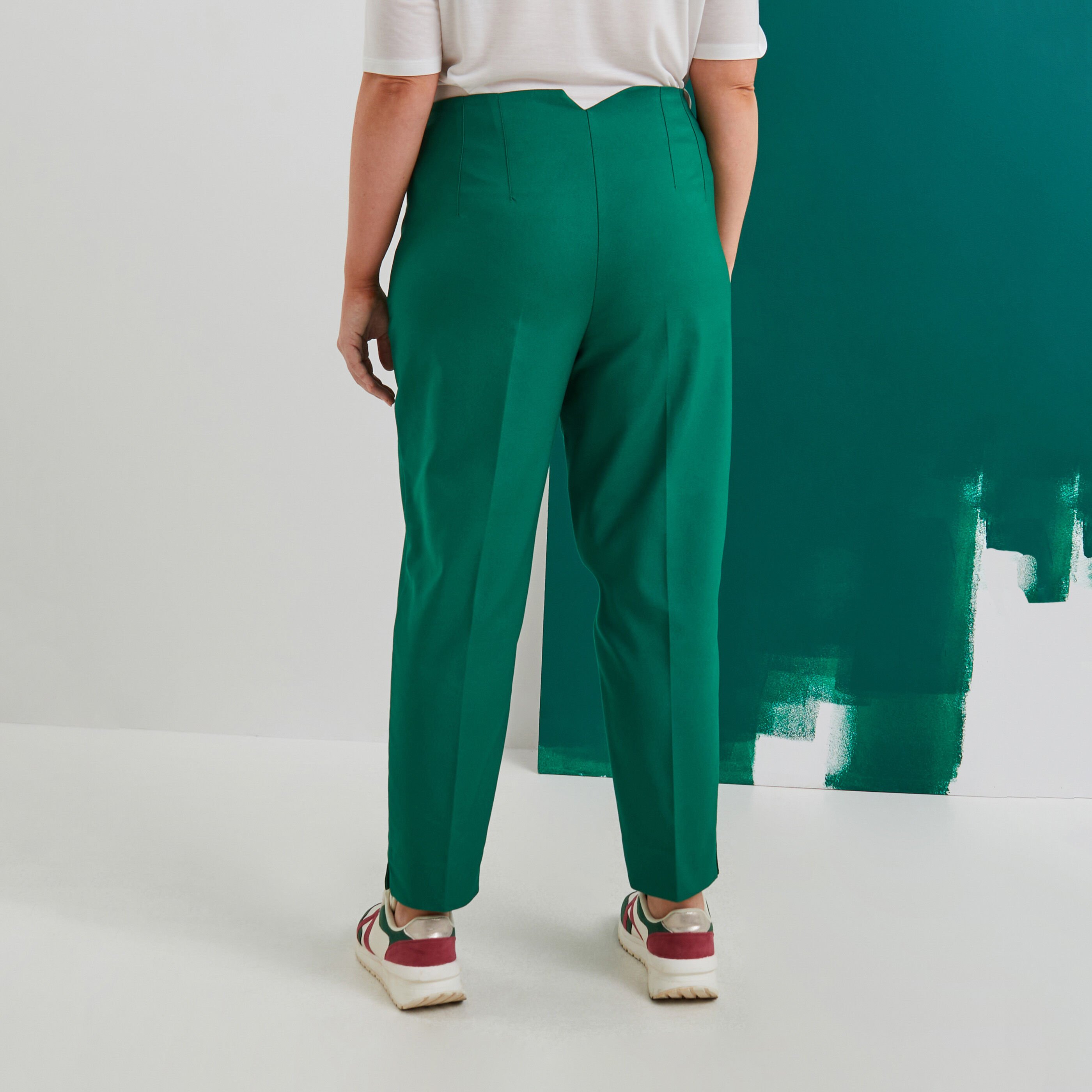 Pantalon cigarette femme