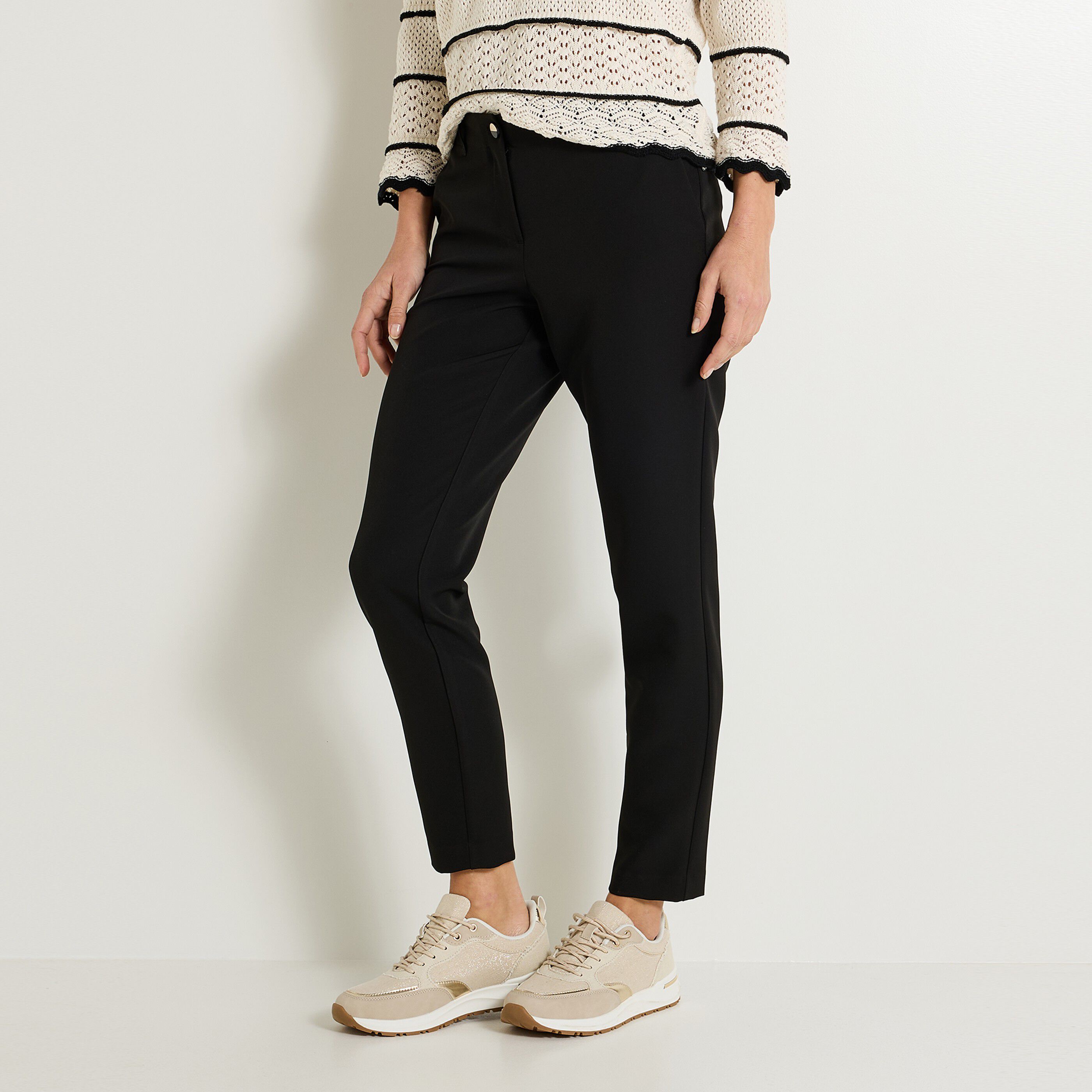 Pantalon cigarette femme