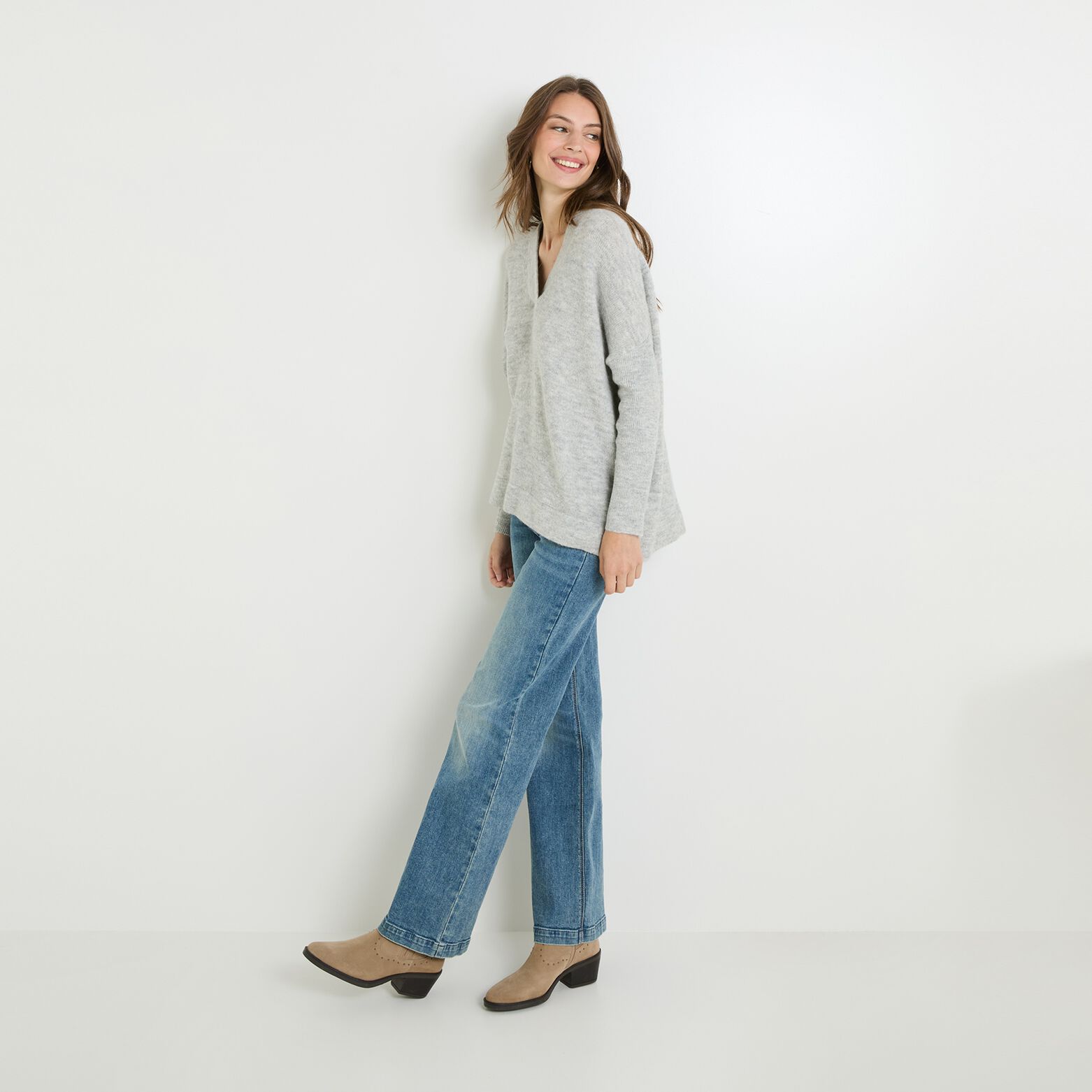 Pull col V femme