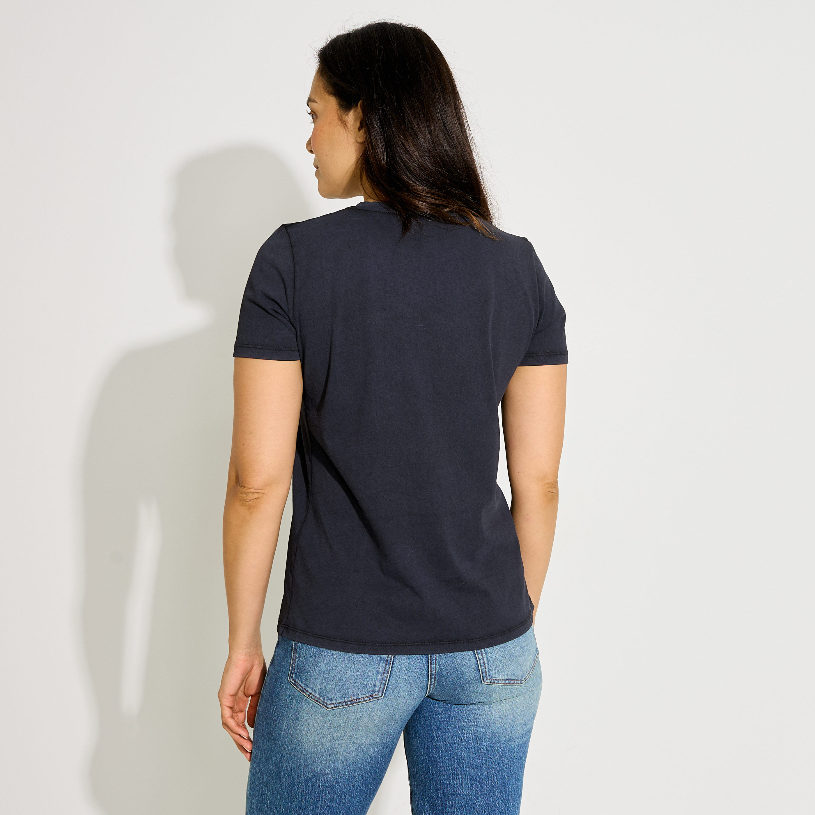 T-shirt d&eacute;tails clous femme