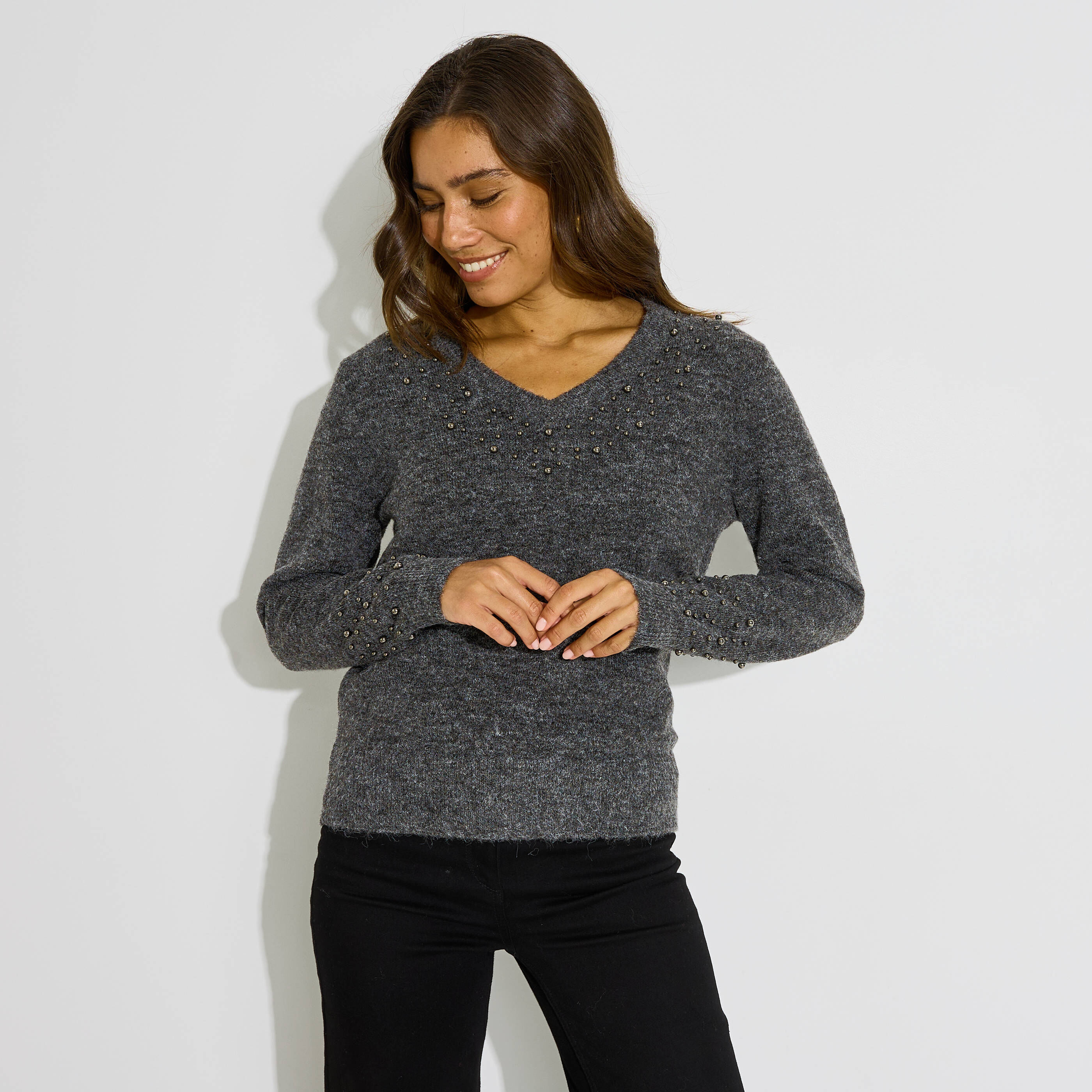 Pull col V perles femme