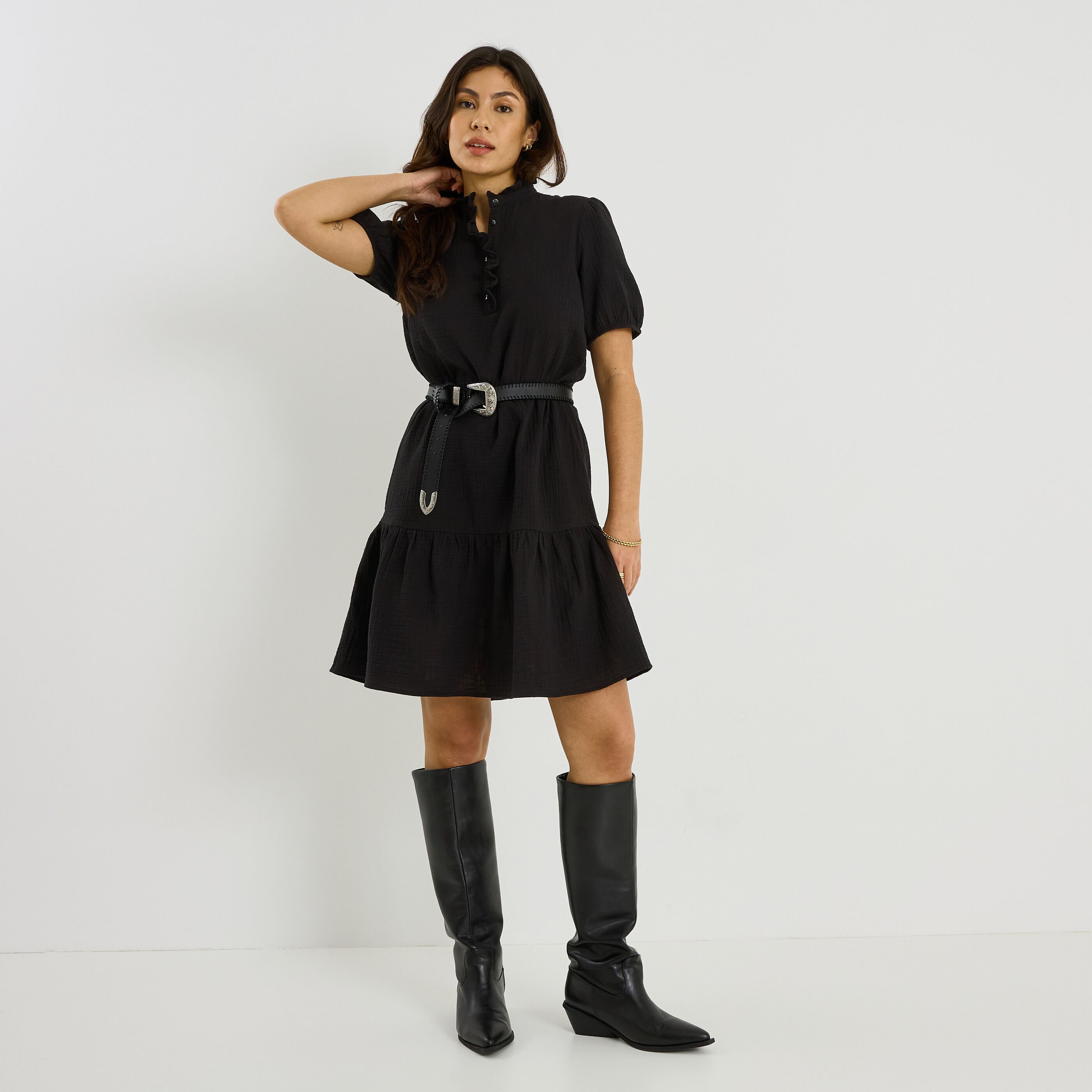 Robe en gaze de coton &agrave; col montant