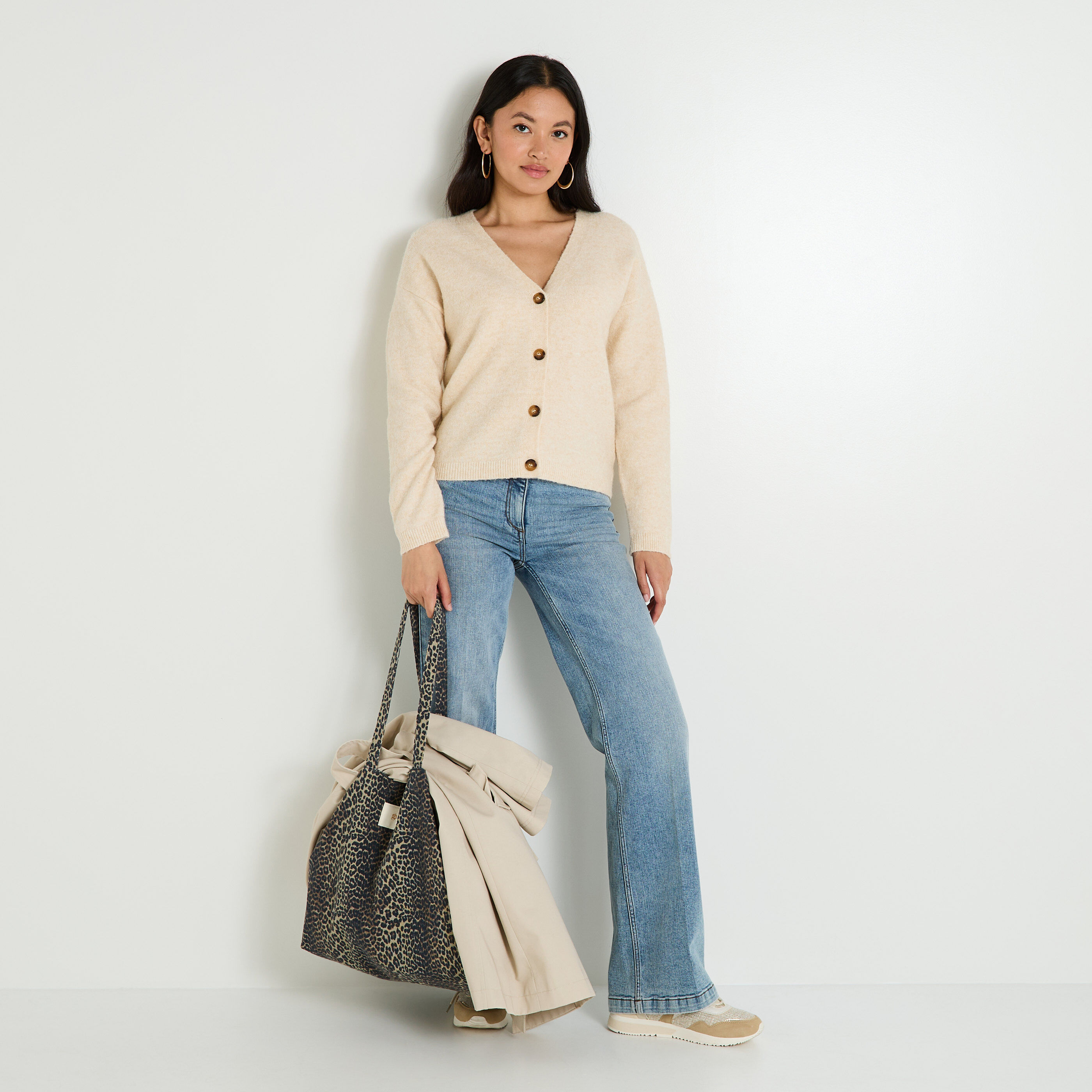 Gilet boutonn&eacute; col V femme