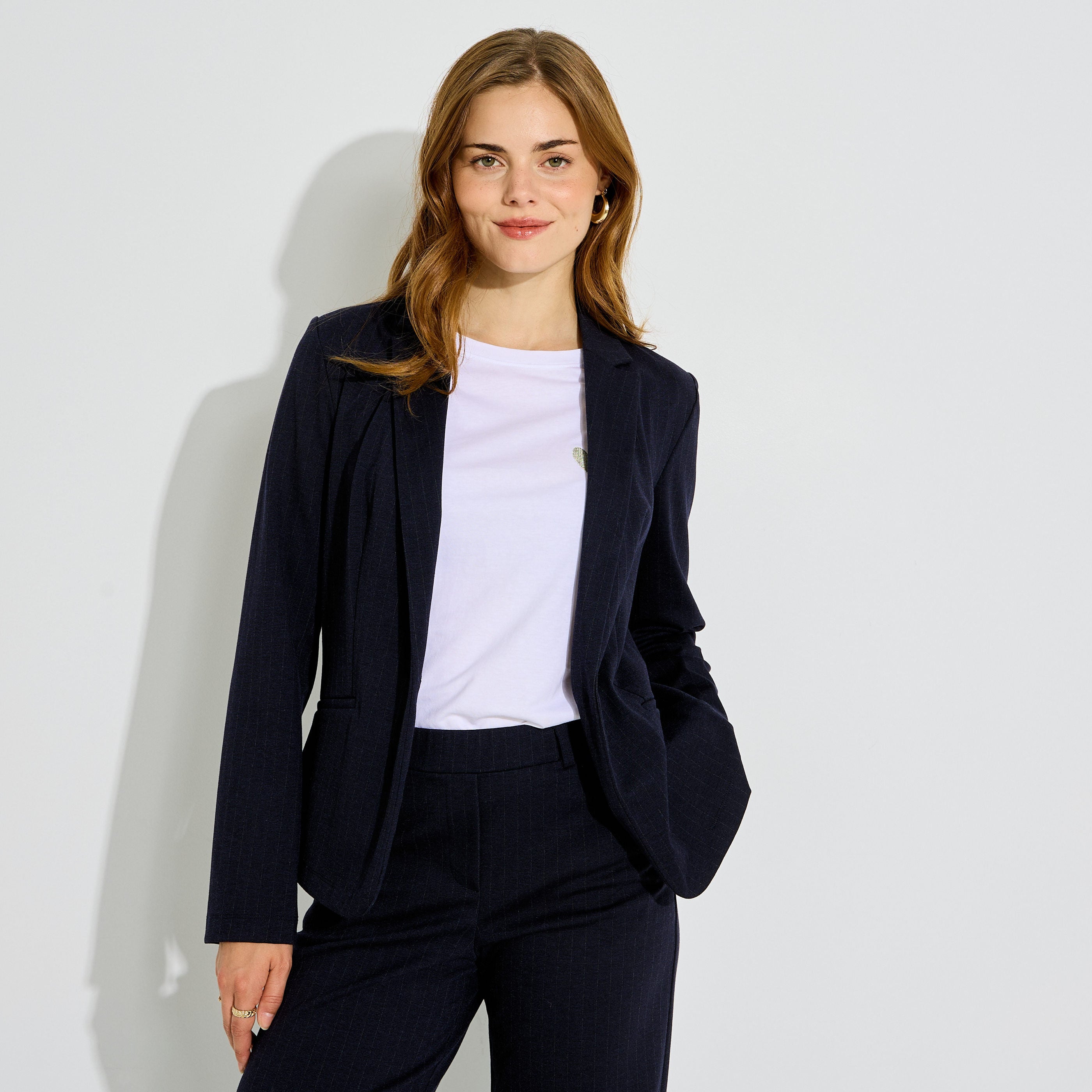 Veste blazer maille ray&eacute; &agrave; capuche femme