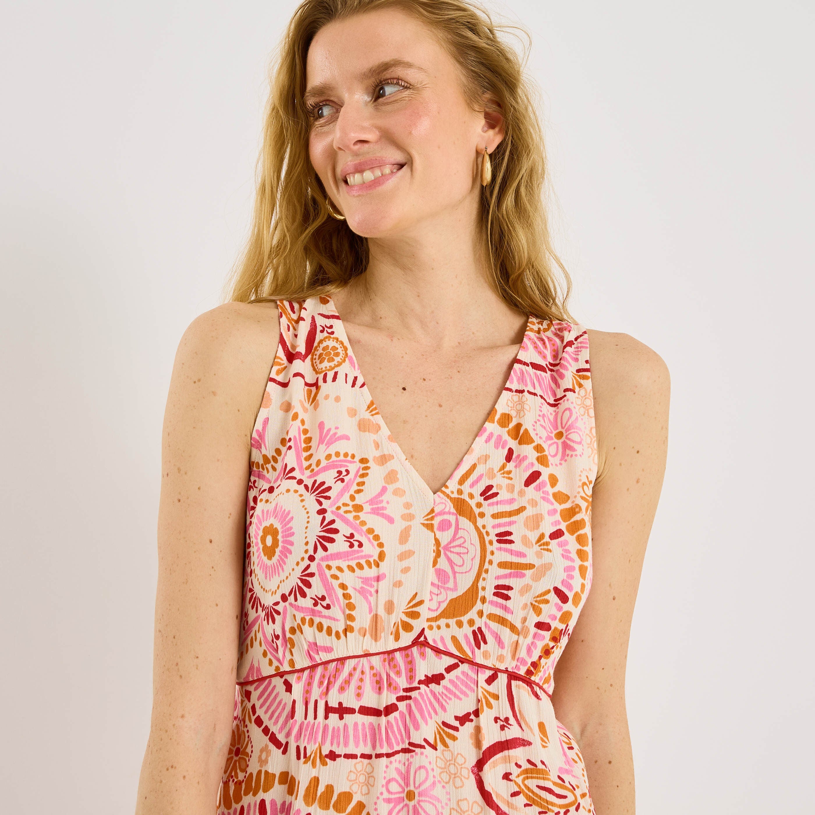 Robe courte sans manches imprim&eacute;e