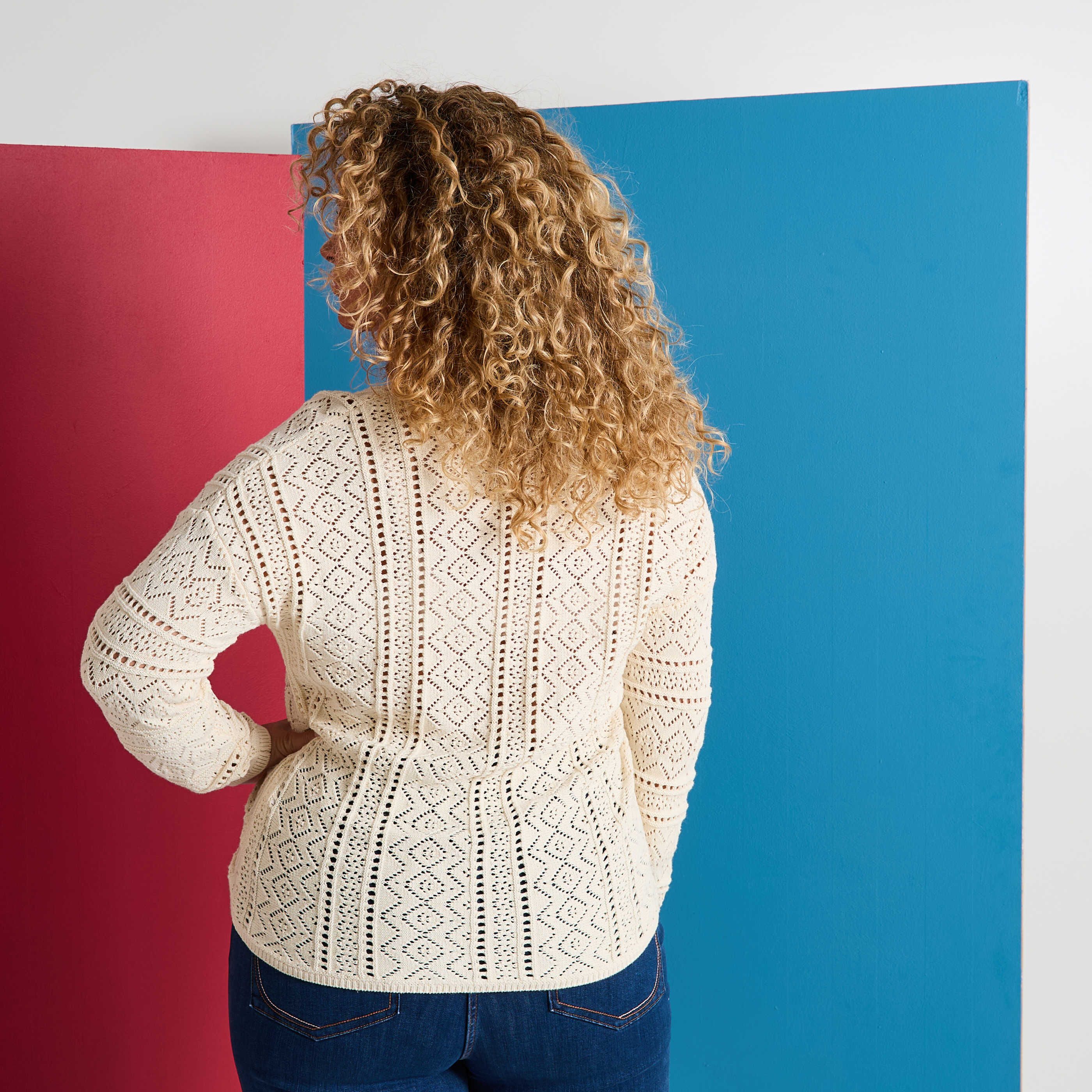 Pull col V manches longues femme