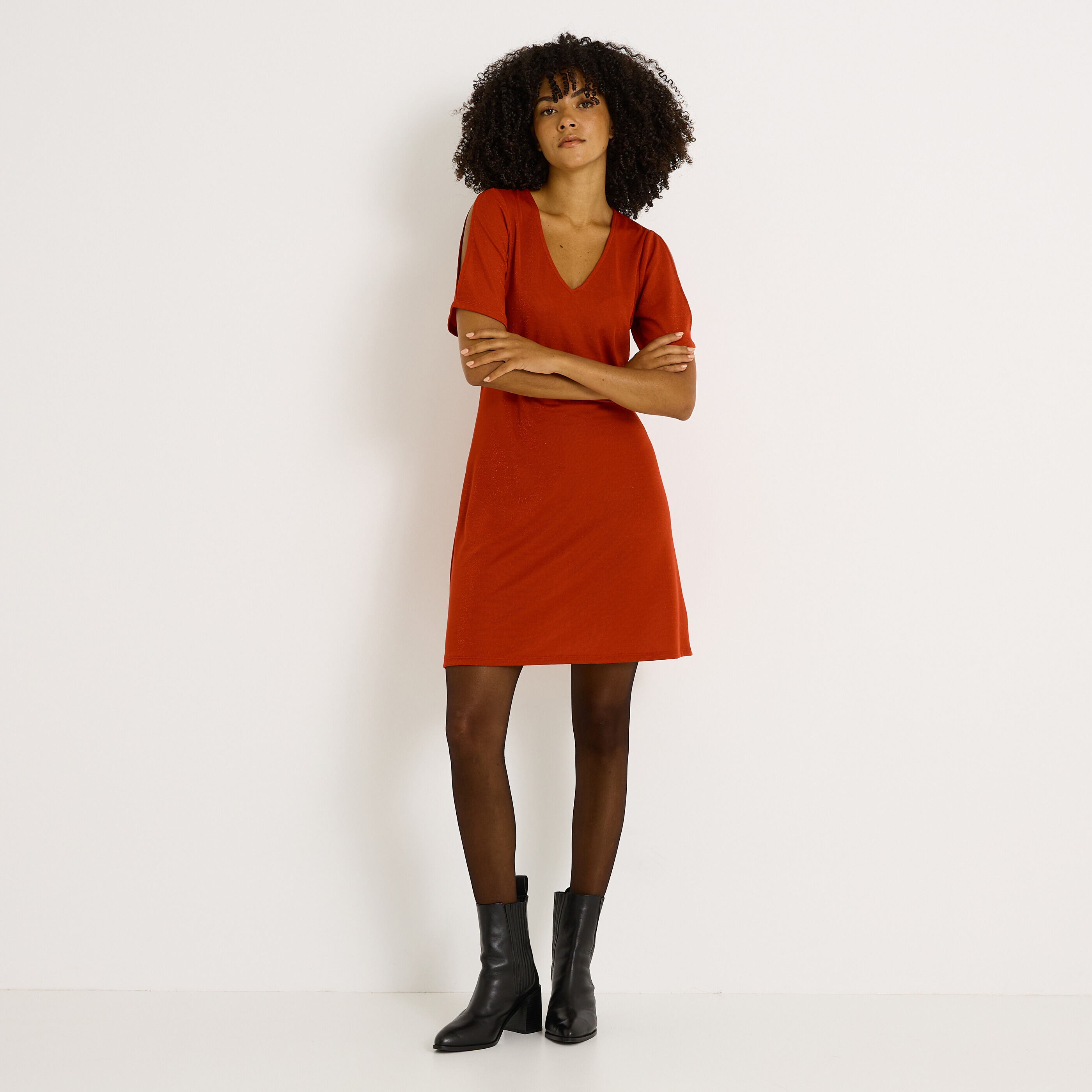 Robe fluide en maille &agrave; paillettes