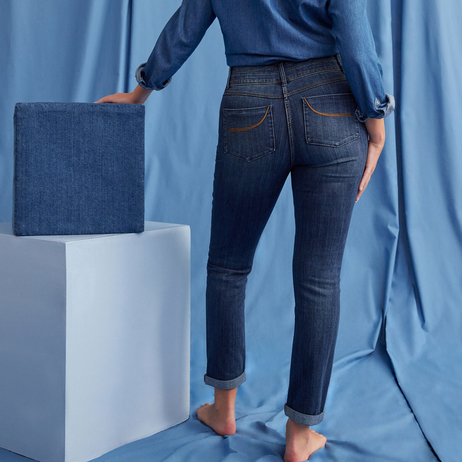 Jean raccourci taille haute femme