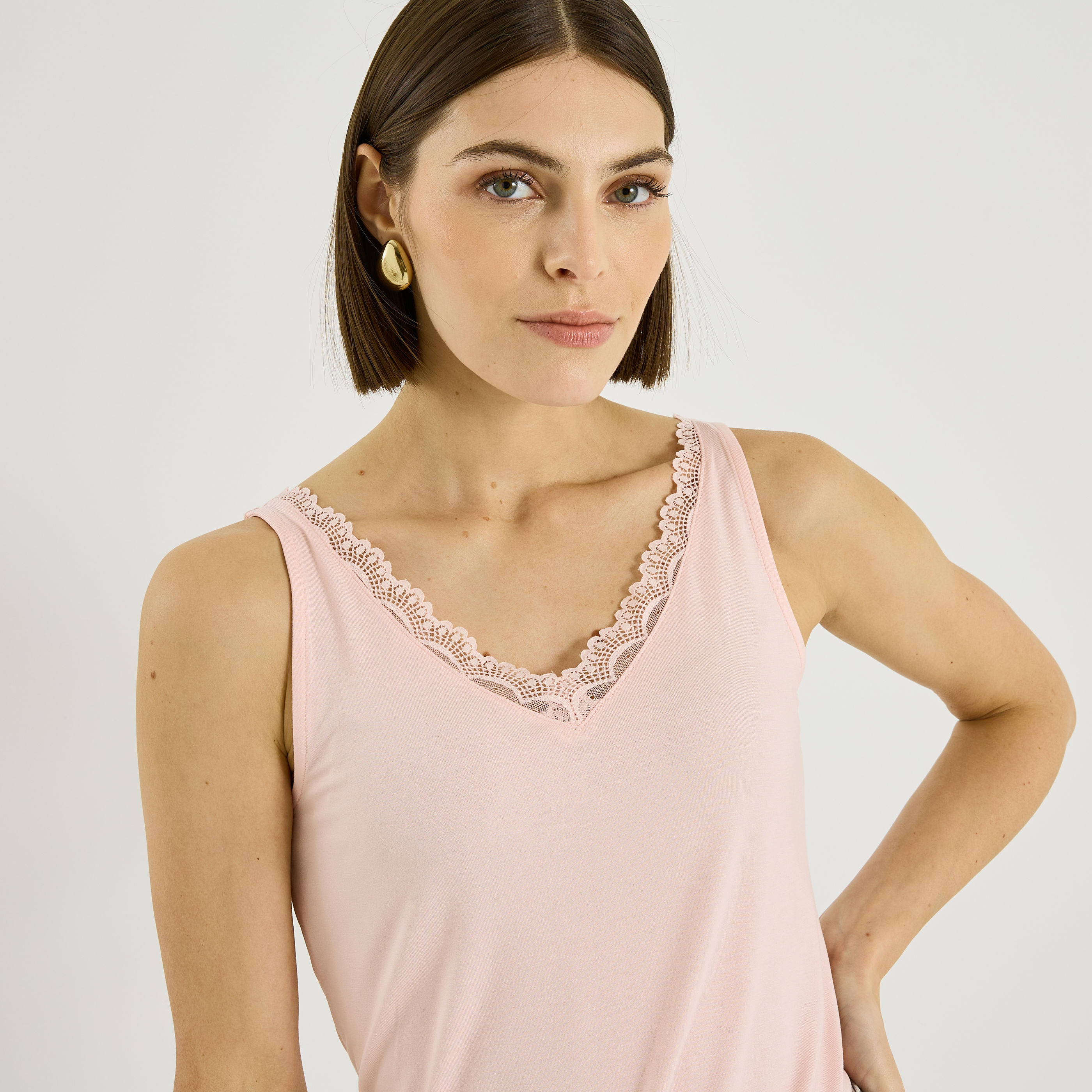 D&eacute;bardeur col V ajour&eacute; femme