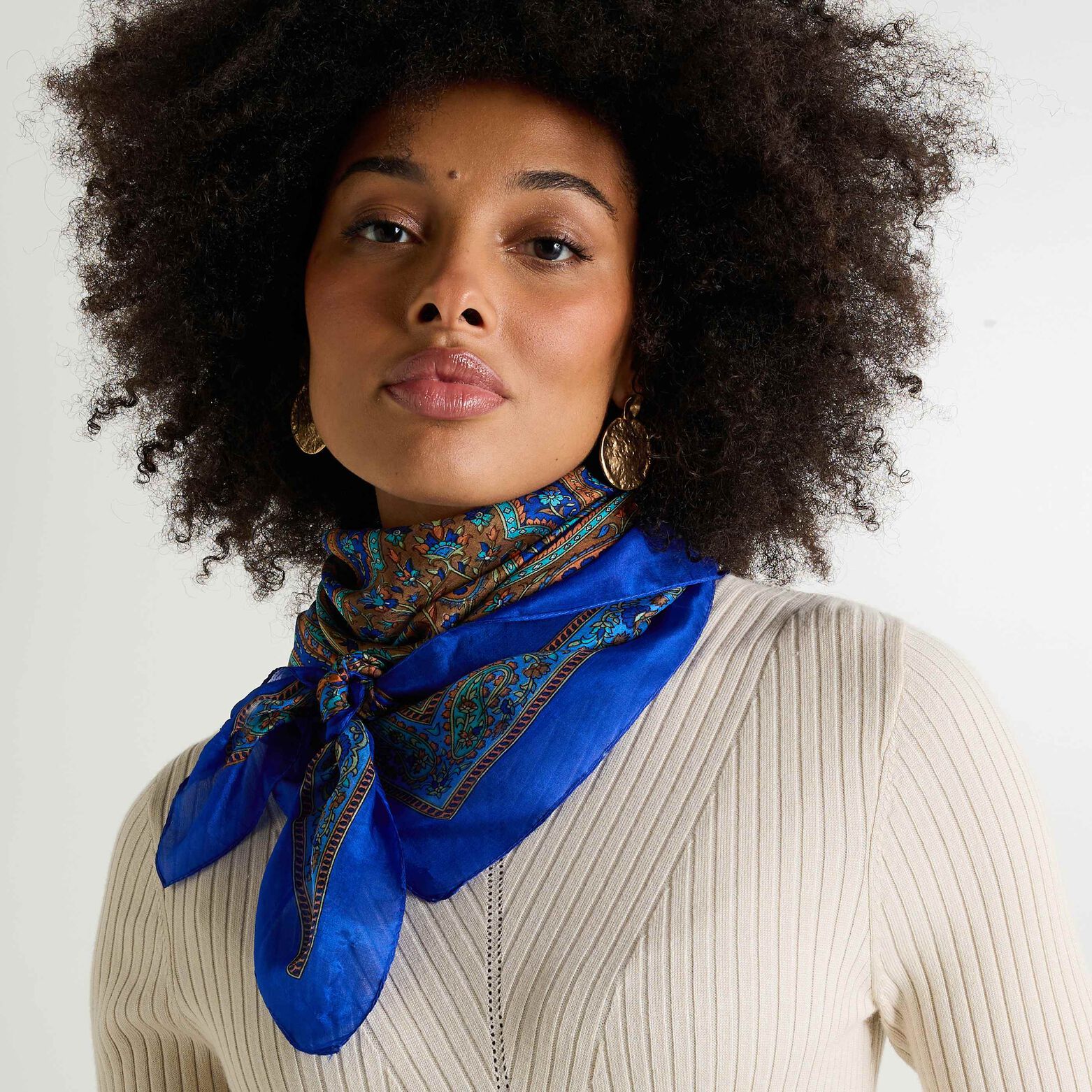 Foulard carré en soie femme