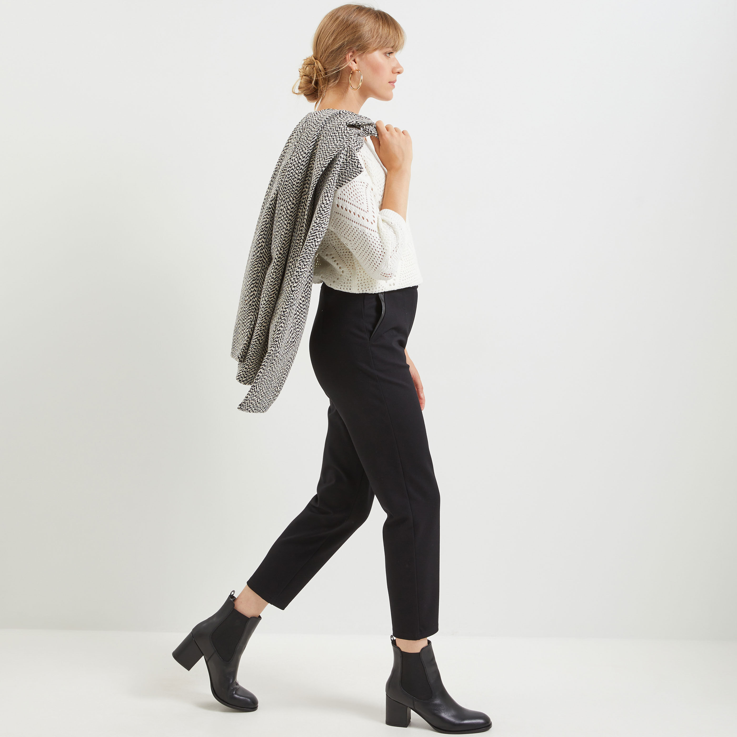 Stradivarius deals pantalon cigarette