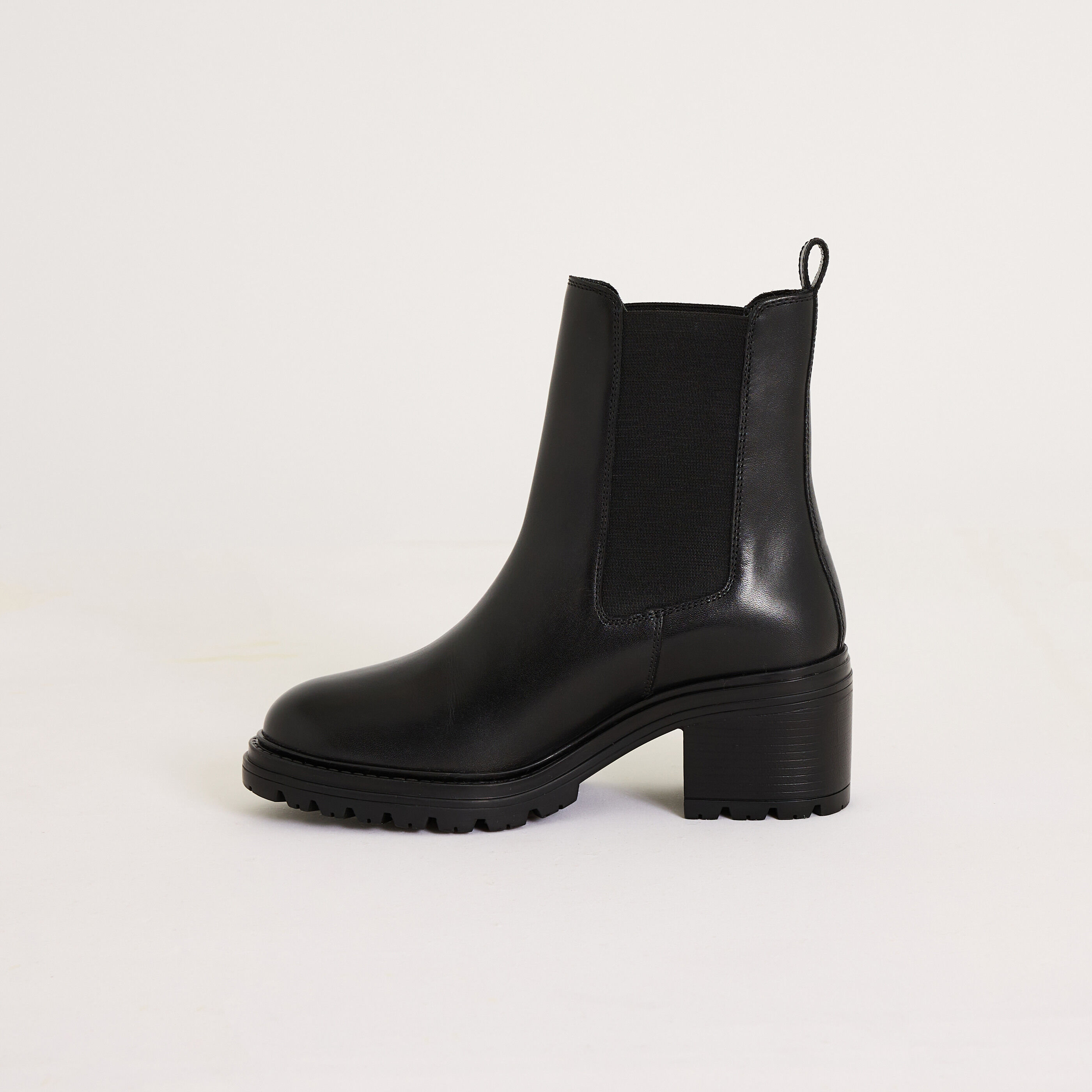 Bottines dessus cuir de vache femme
