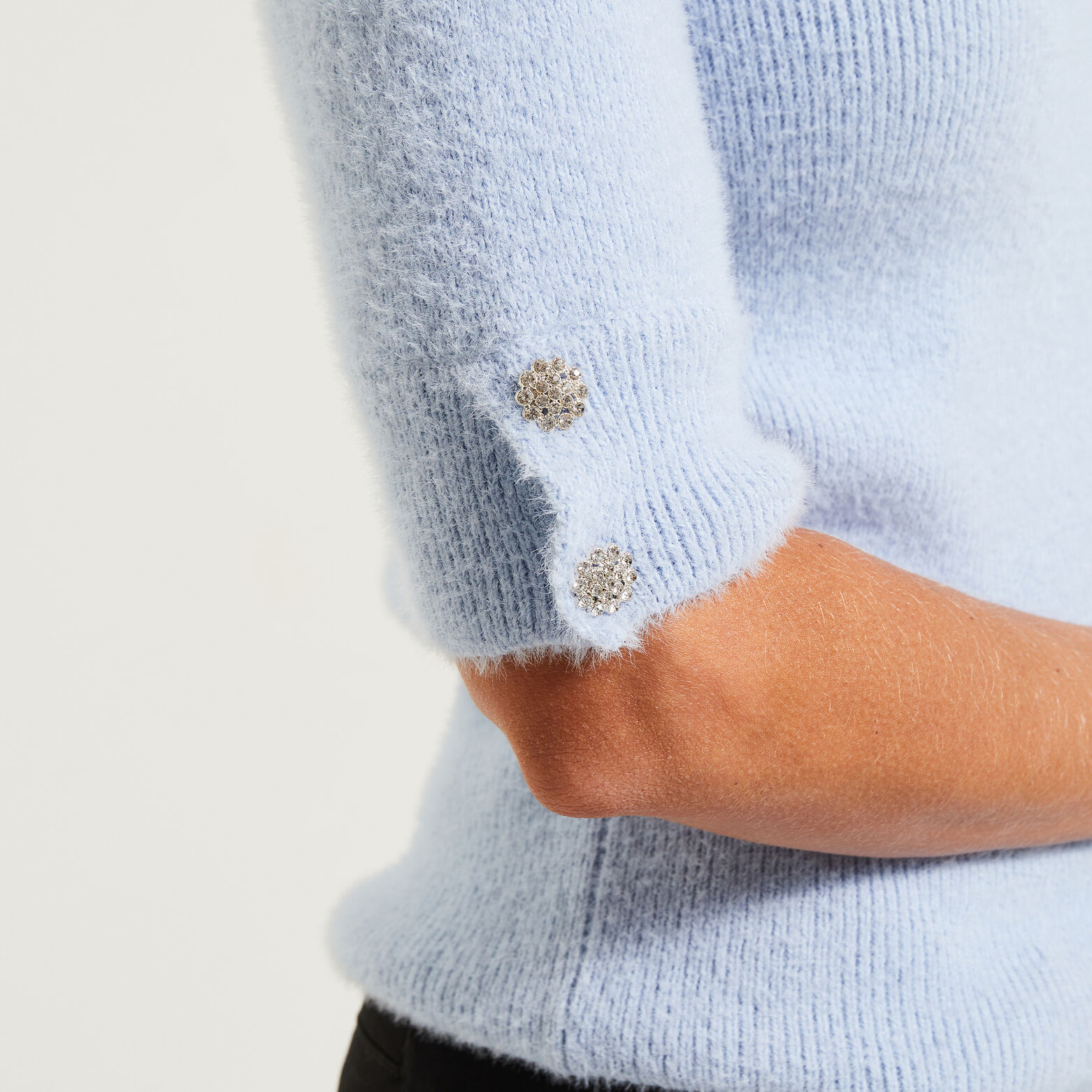 Pull fluffy manches 3/4 femme