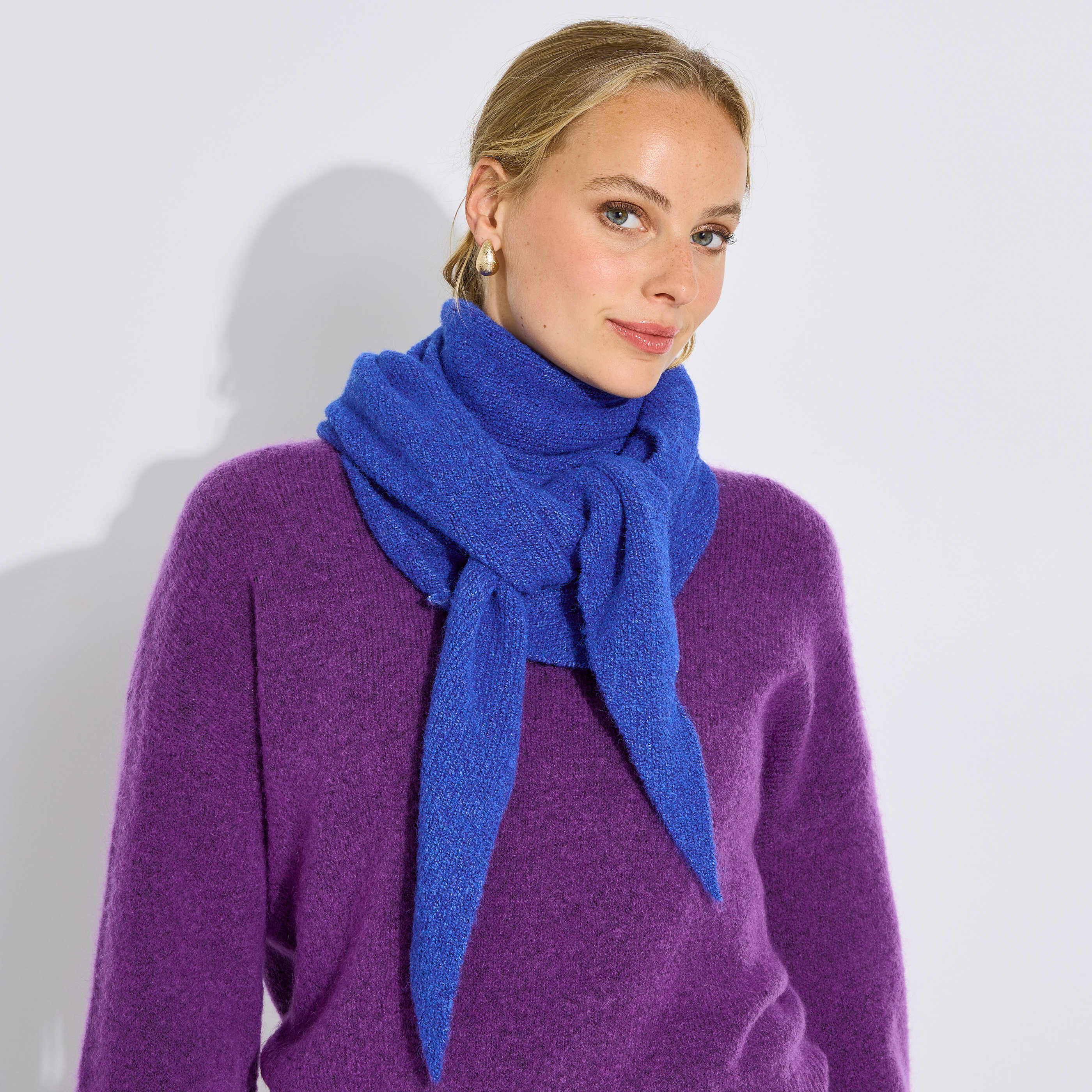 &Eacute;charpe triangle en maille femme