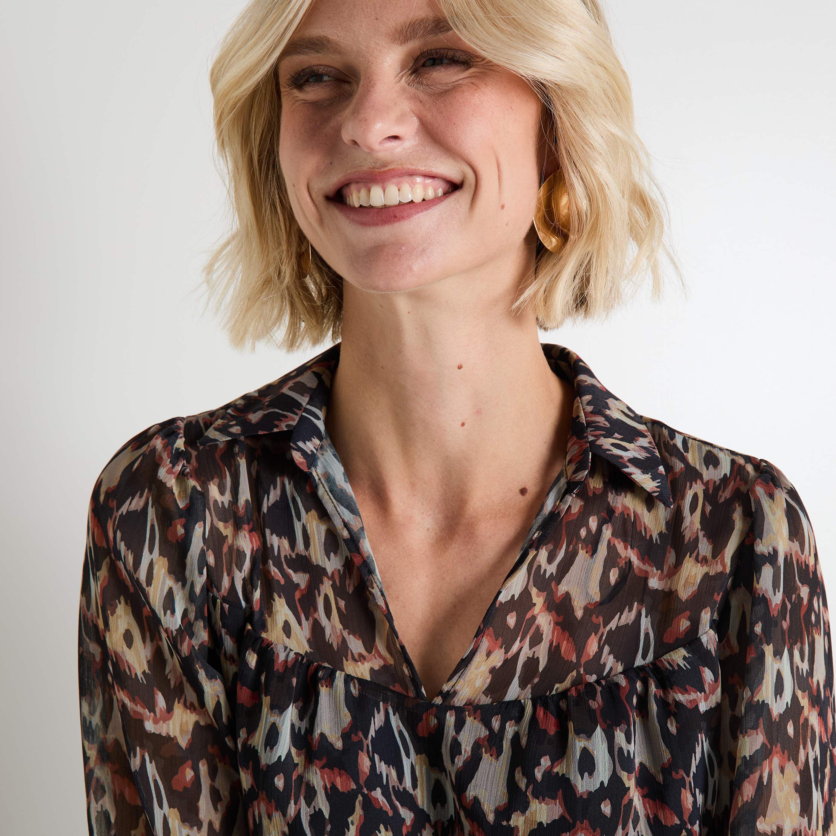 Blouse imprim&eacute;e col V femme