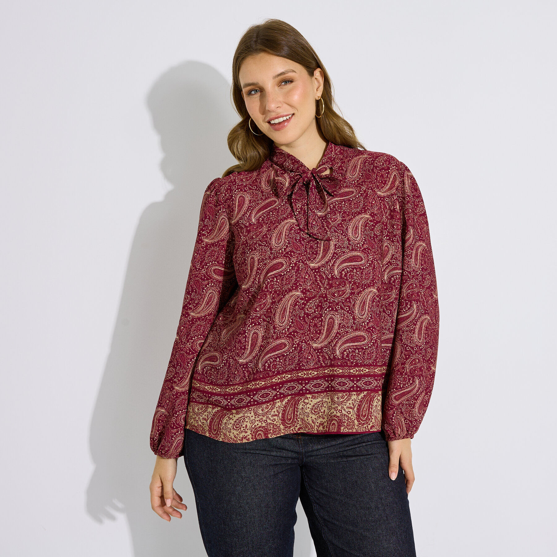 Blouse motif cachemire lavalli&egrave;re femme