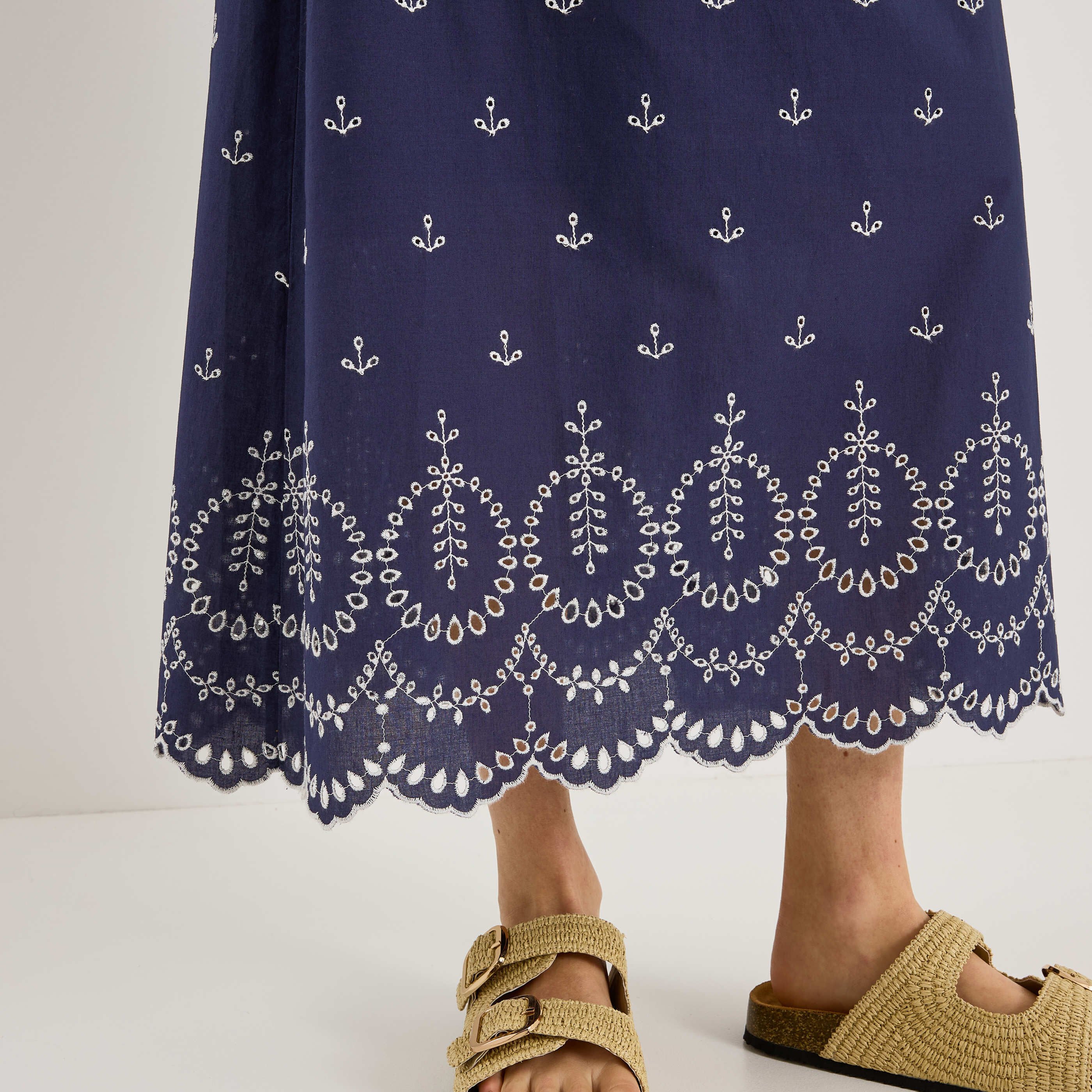 Jupe longue fluide broderie anglaise