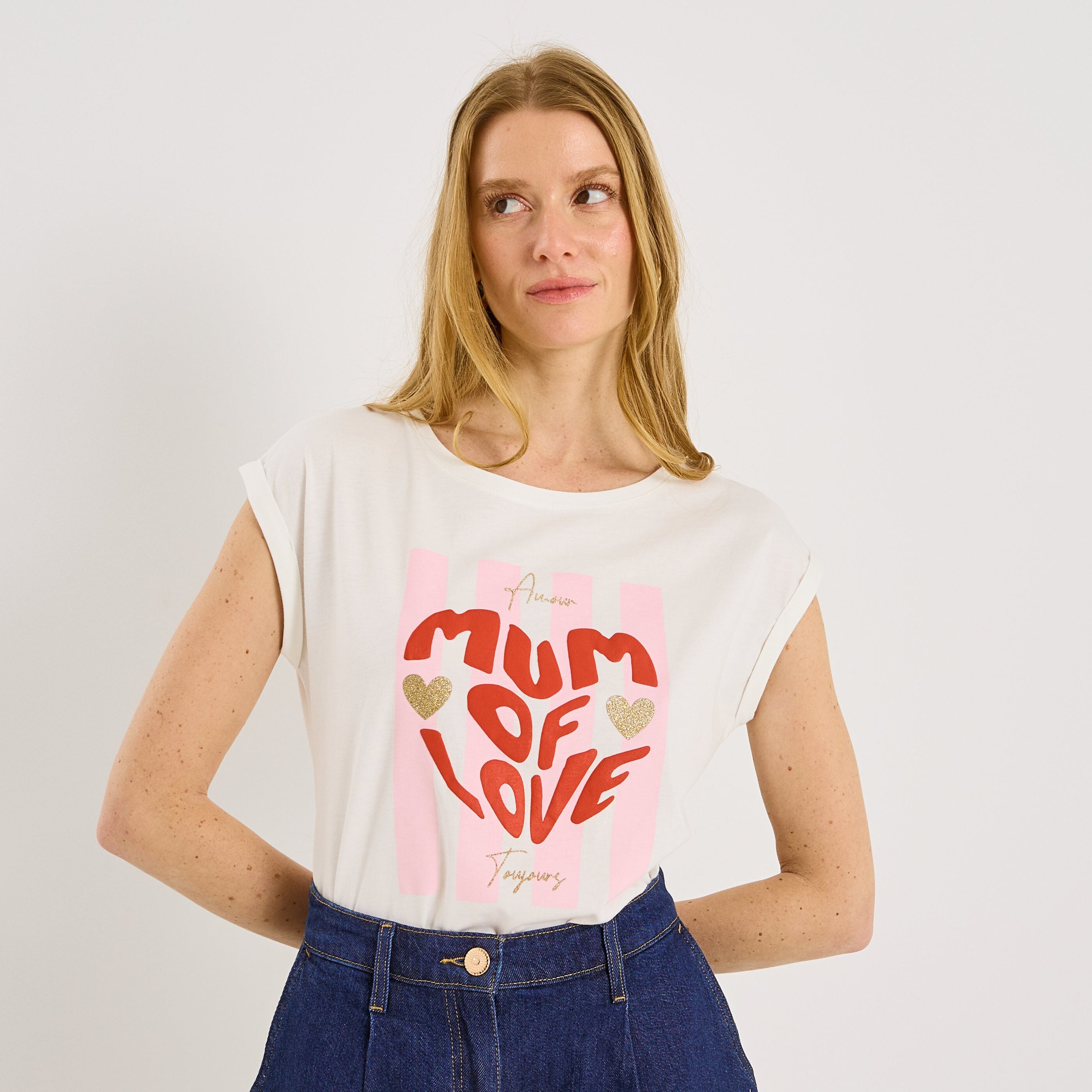 T-shirt col rond print c&oelig;ur femme