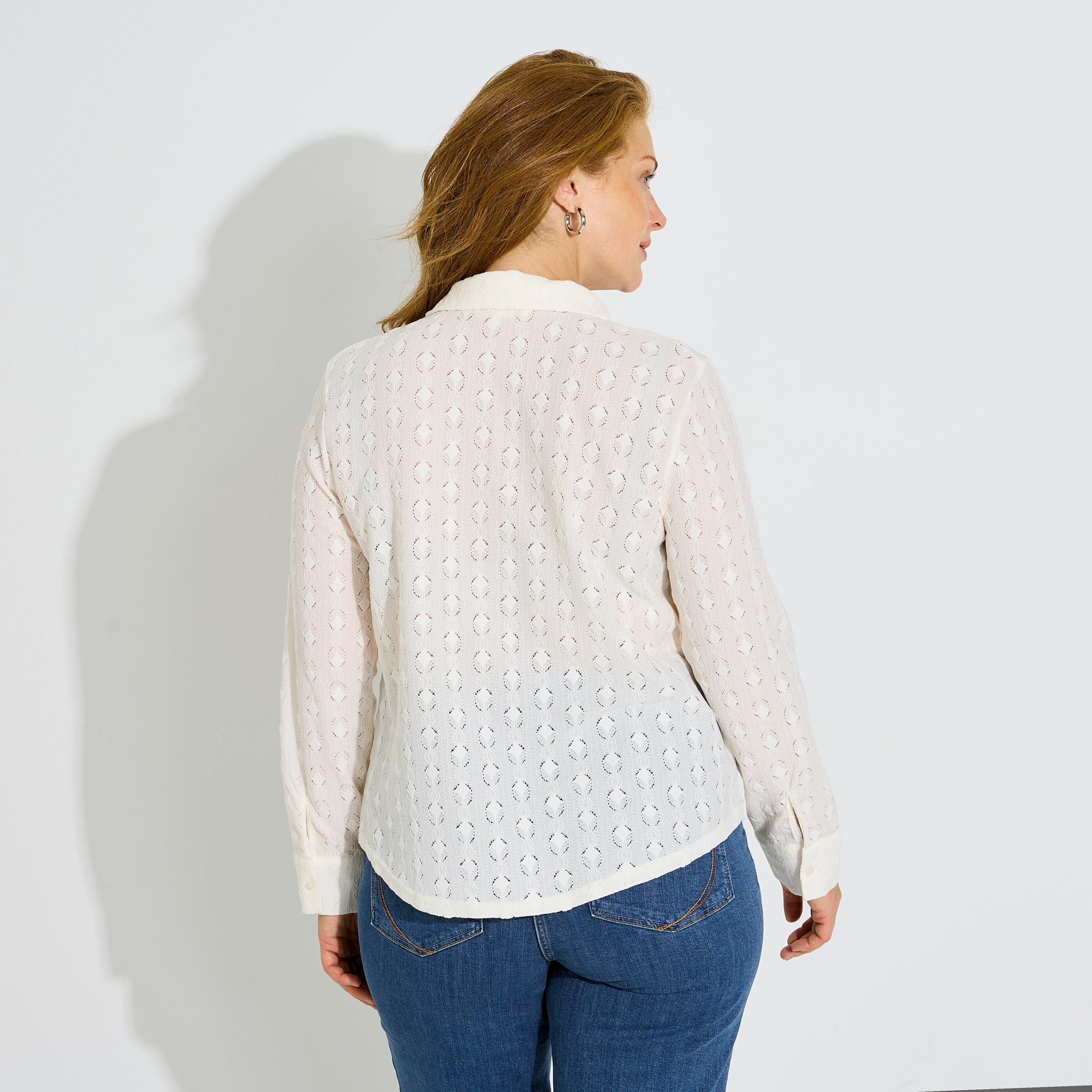 Chemise maille ajour&eacute;e femme
