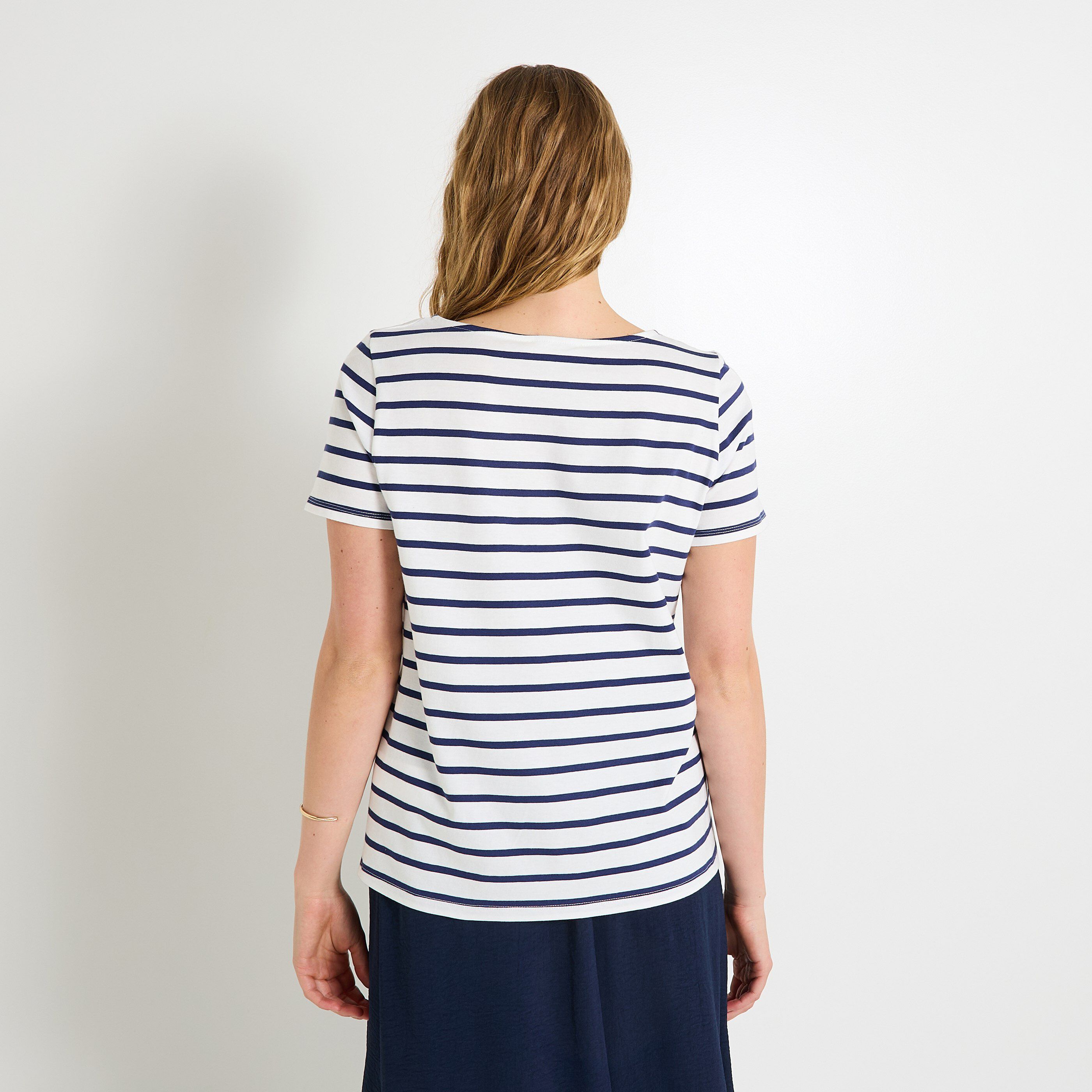 T-shirt ray&eacute; femme