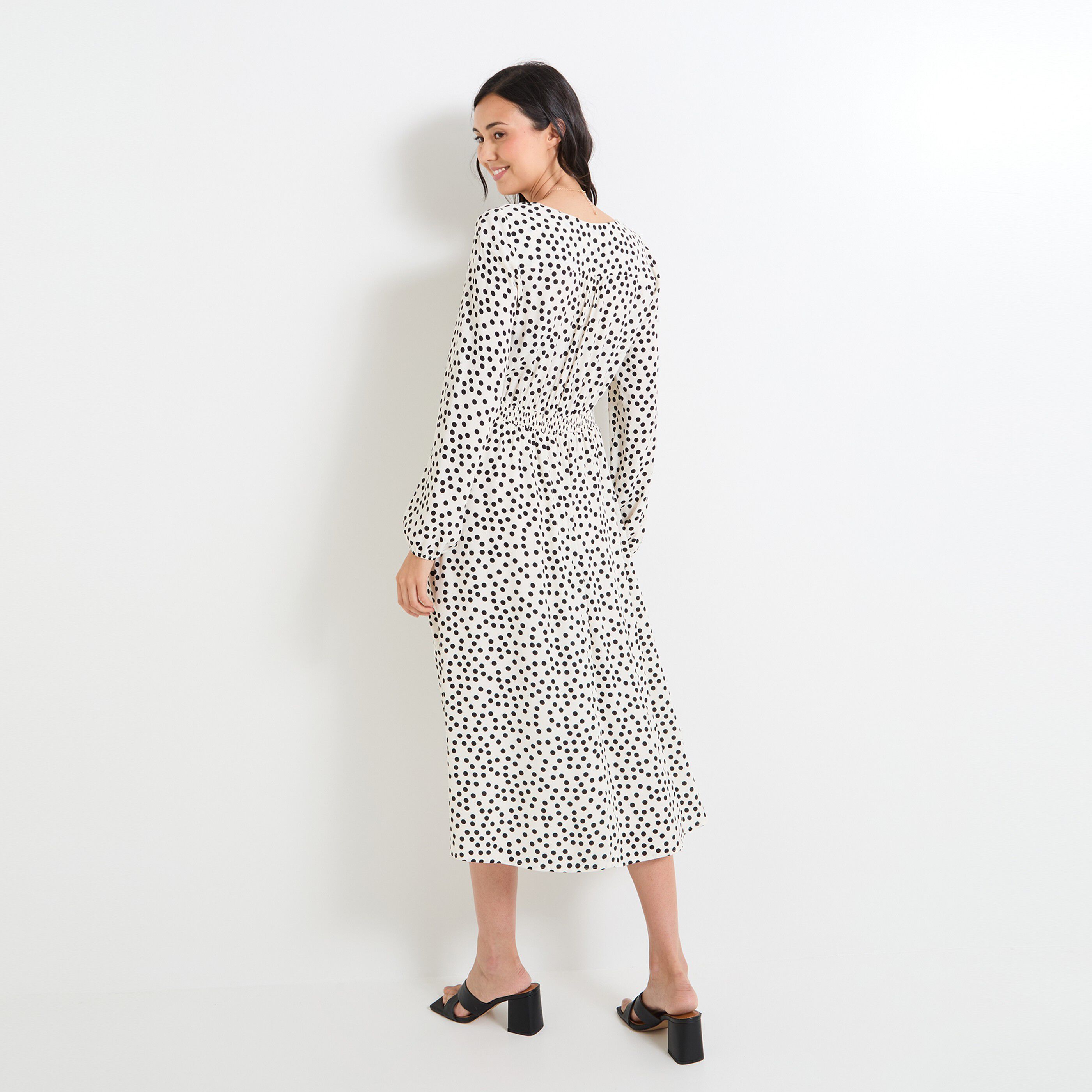 Robe col V manches femme