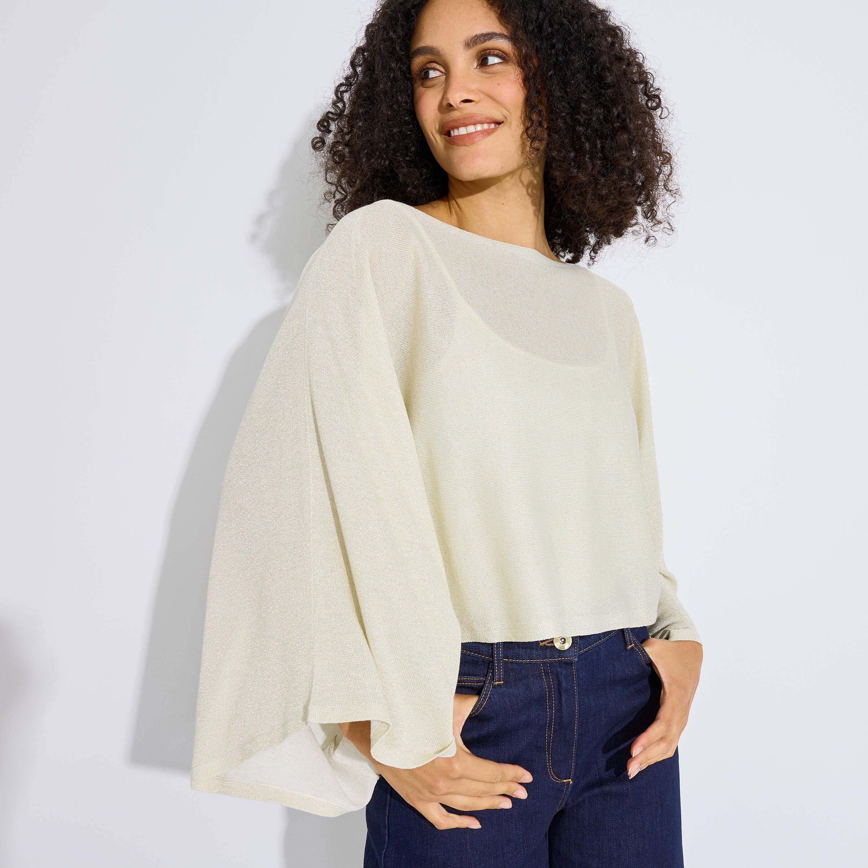 Pull cape court paillet&eacute; femme
