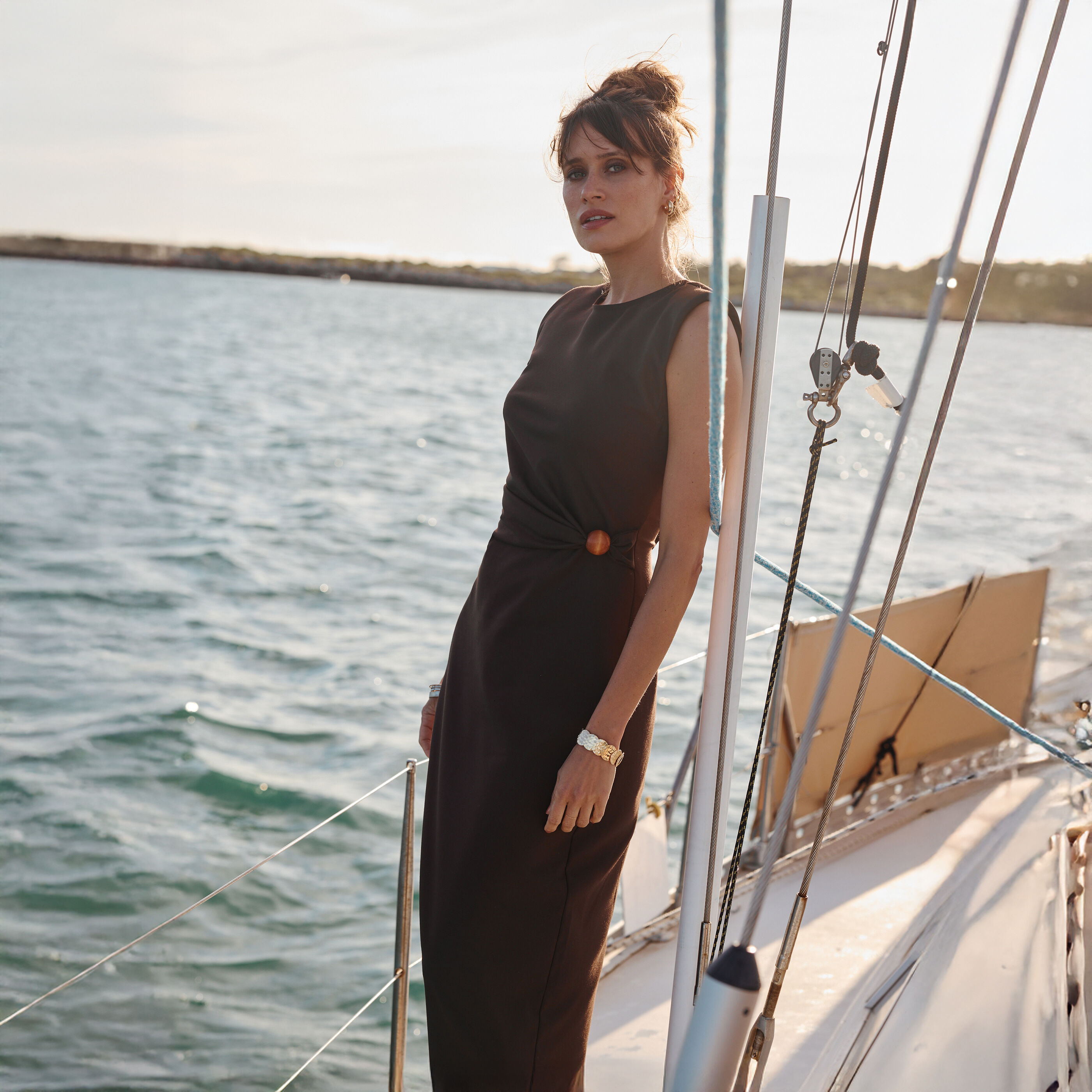 Robe longue sans manches 