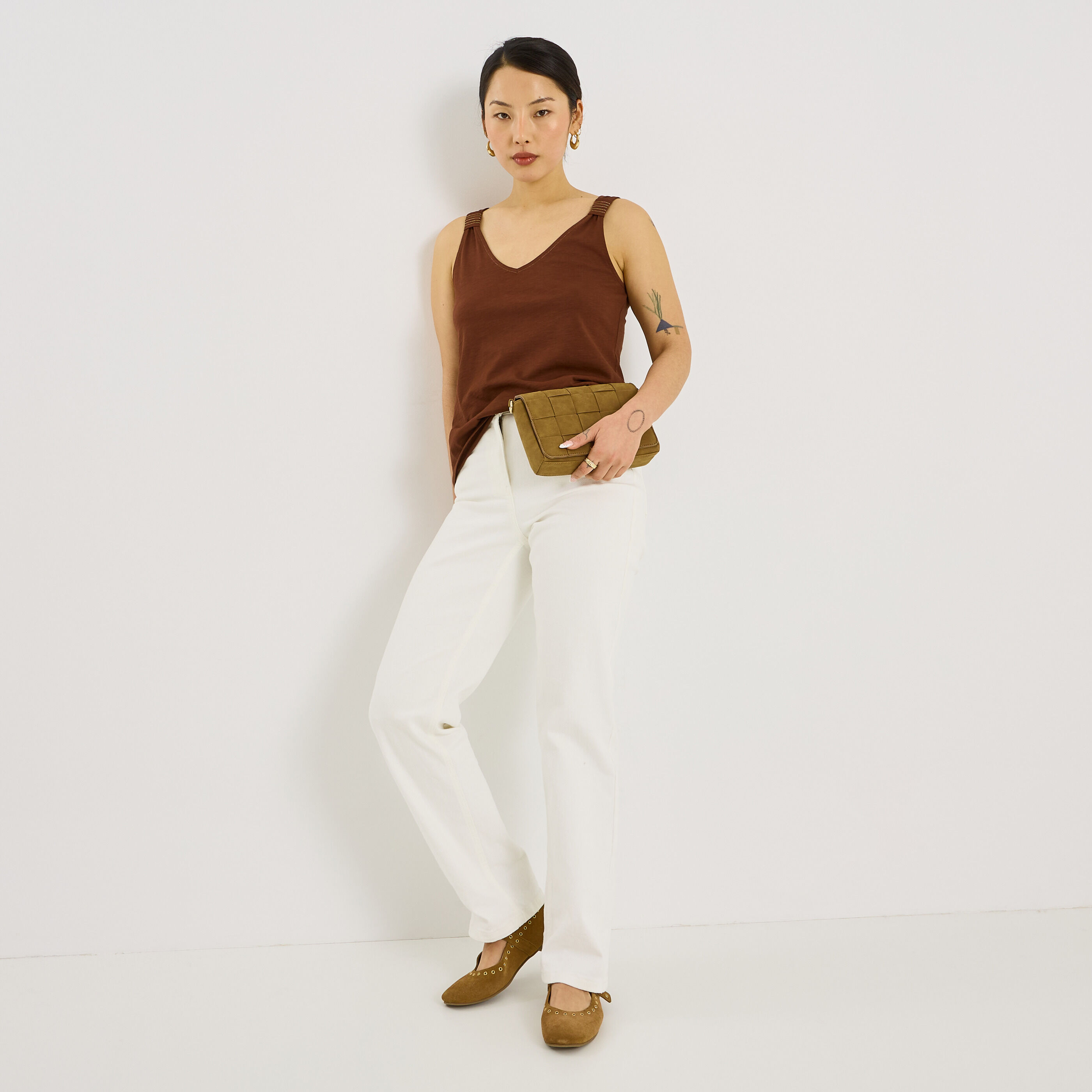 D&eacute;bardeur col V uni femme