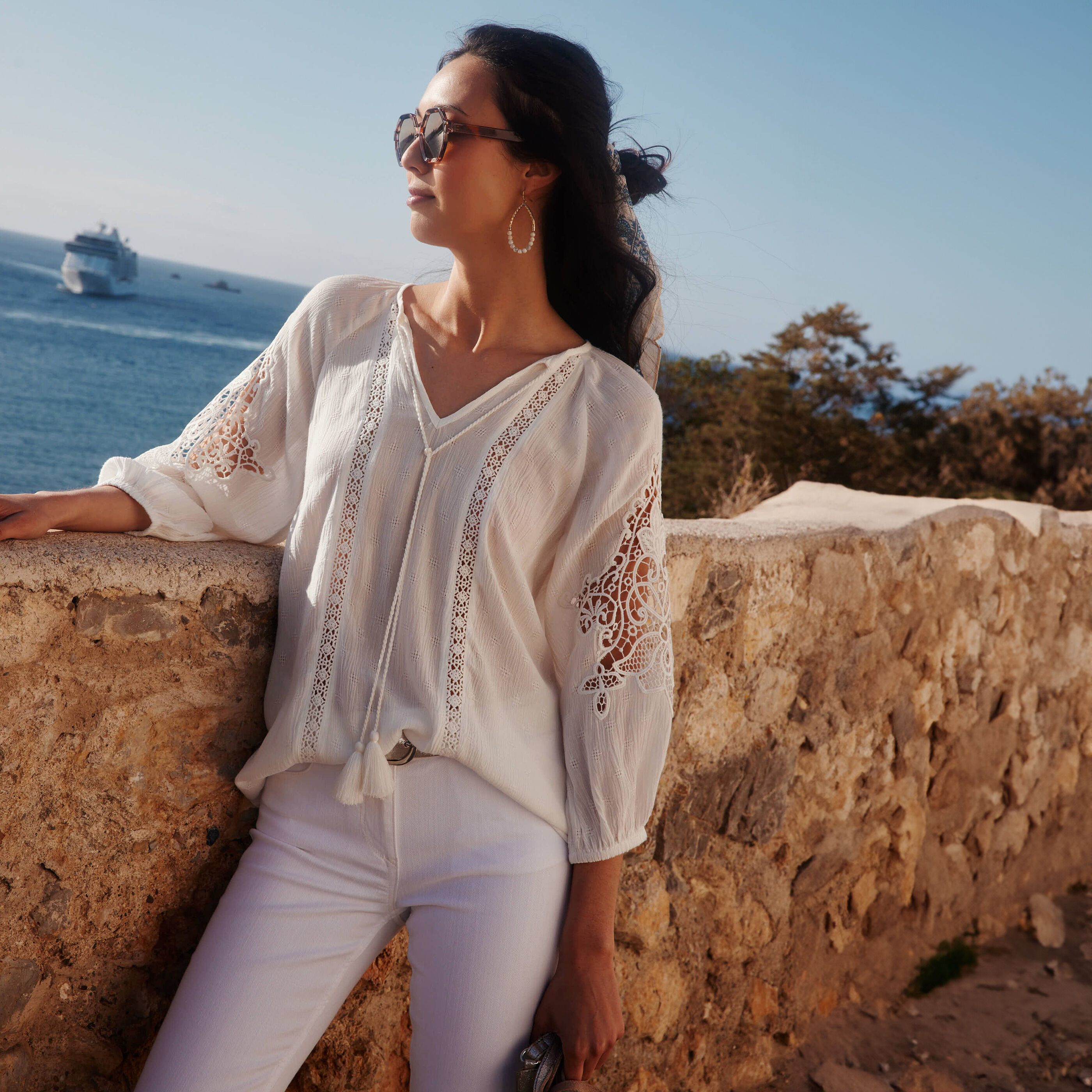 Blouse femme brodée deals