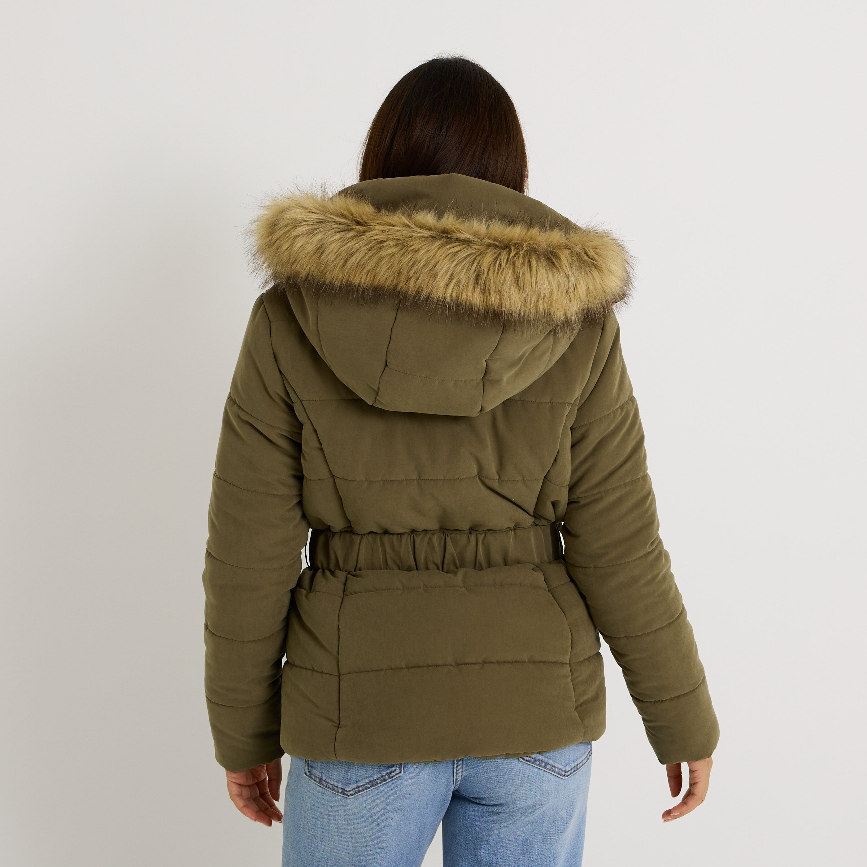 Doudoune courte &agrave; capuche amovible femme