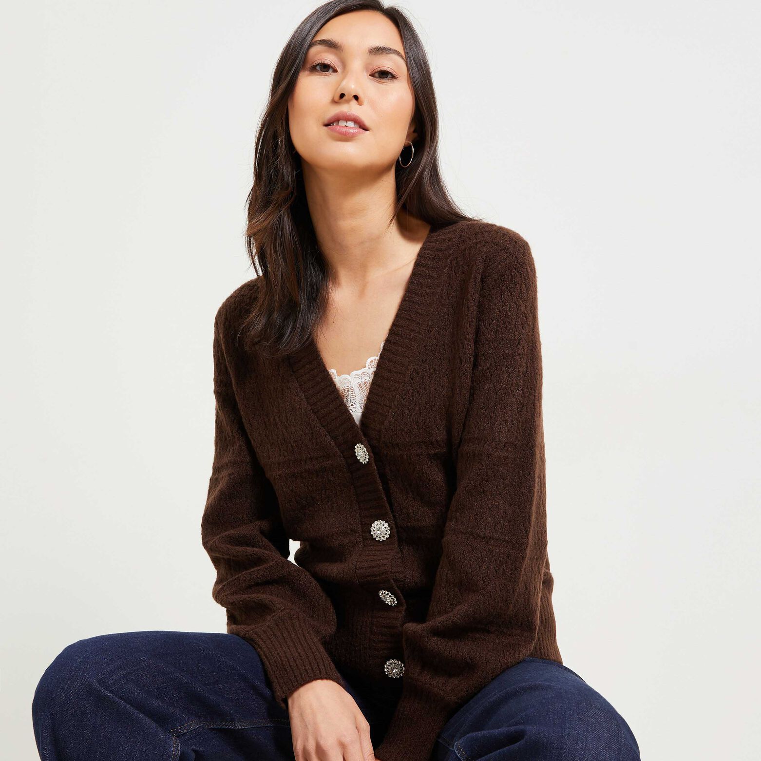 Gilet col V ajouré femme